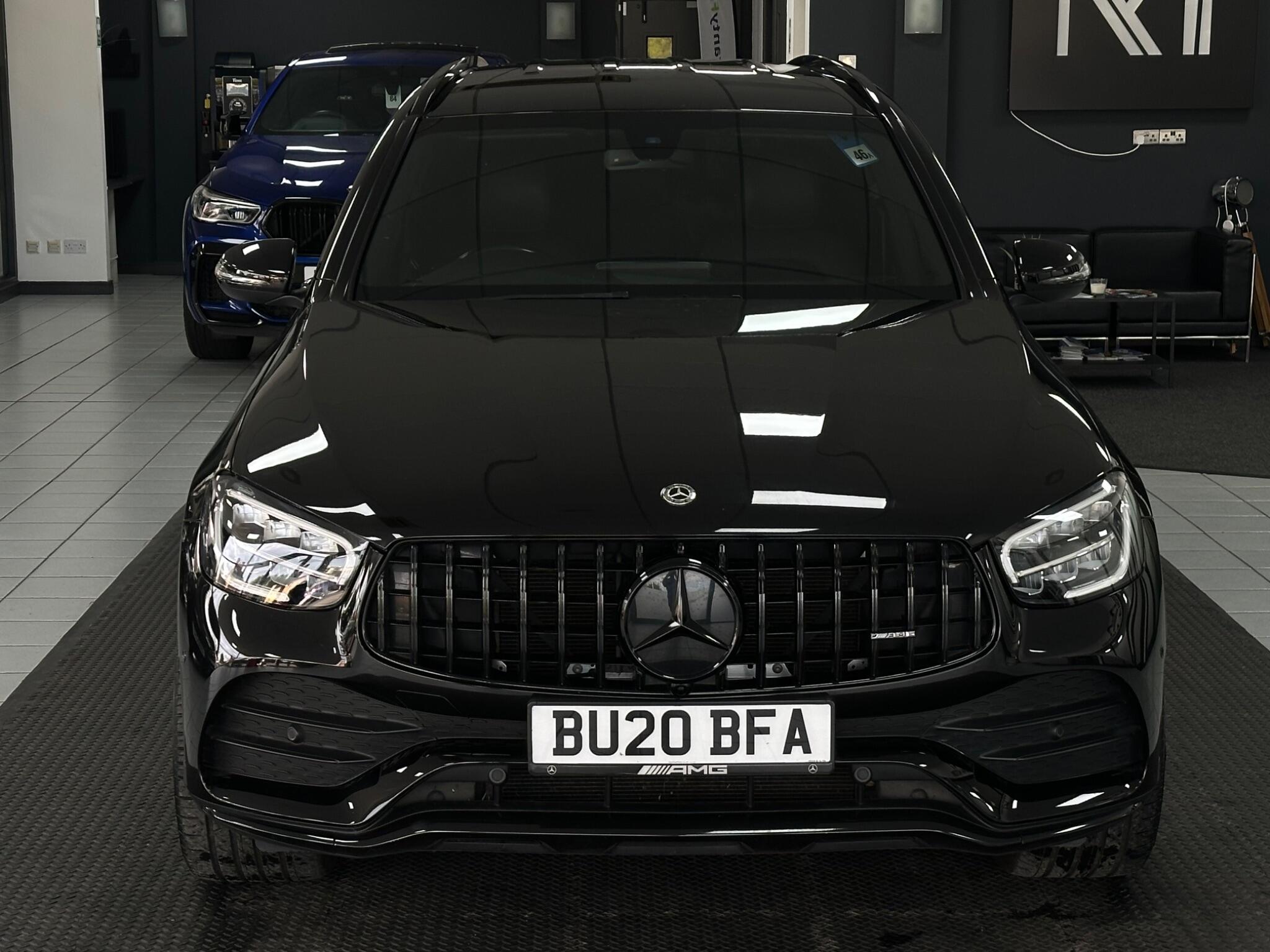 Mercedes-Benz GLC view 4