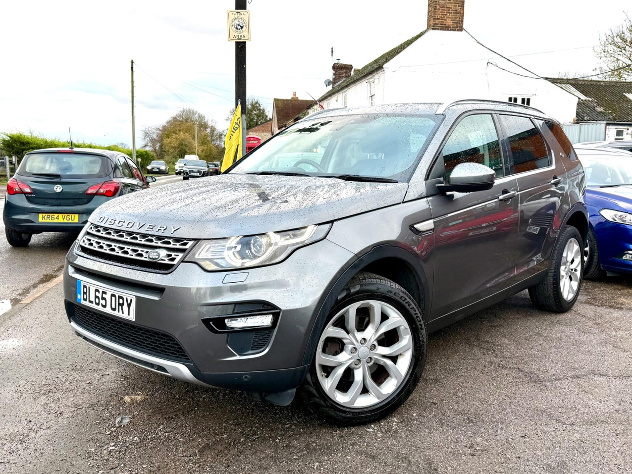 2015 Land Rover Discovery Sport 2.0 TD4 HSE Auto 4WD Euro 6 (s/s) 5dr • 86,302 miles image 3