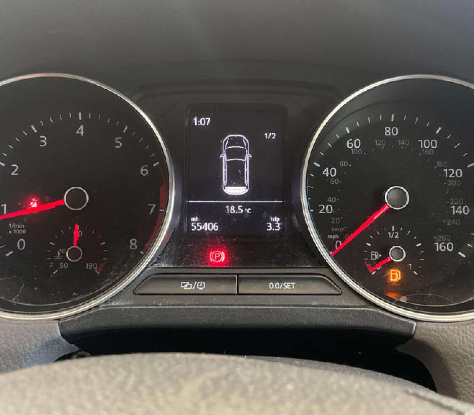 Volkswagen Polo view 6