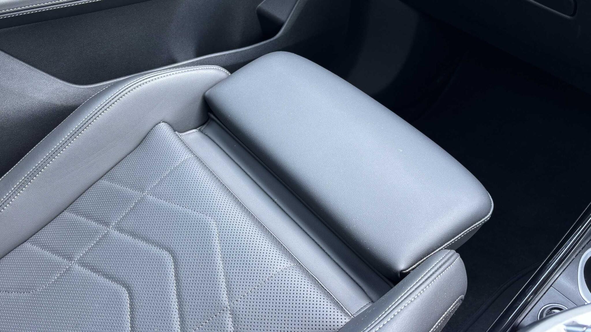 BMW X1 view 25