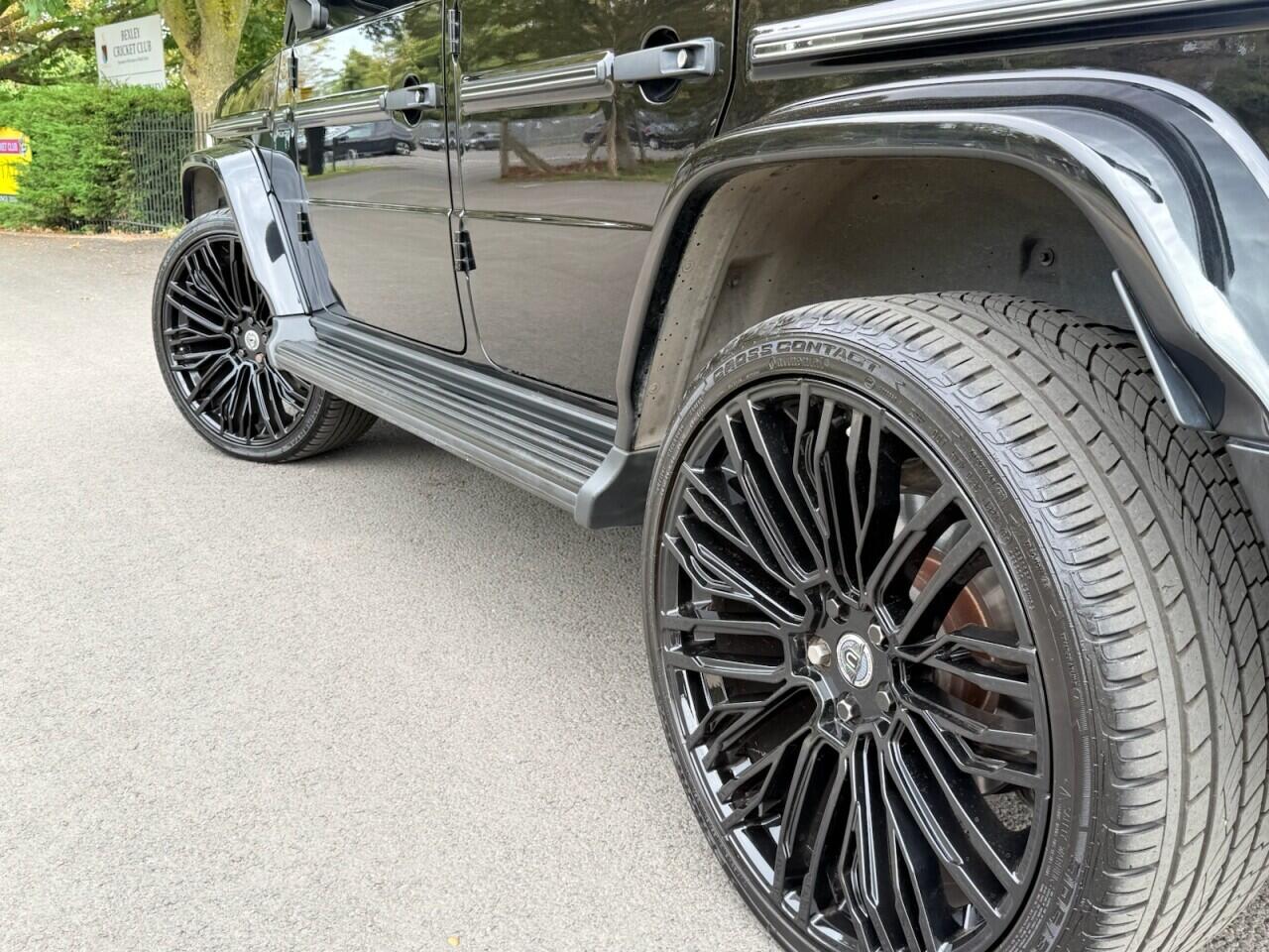 Mercedes-Benz G-Class view 50