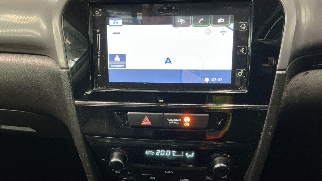 Suzuki Vitara view 23