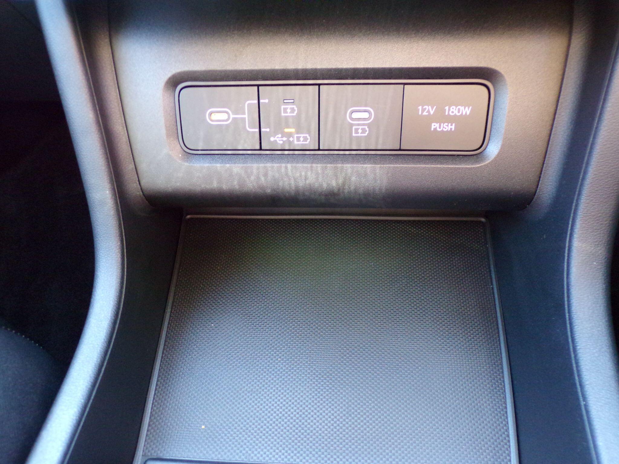 Hyundai Tucson view 25