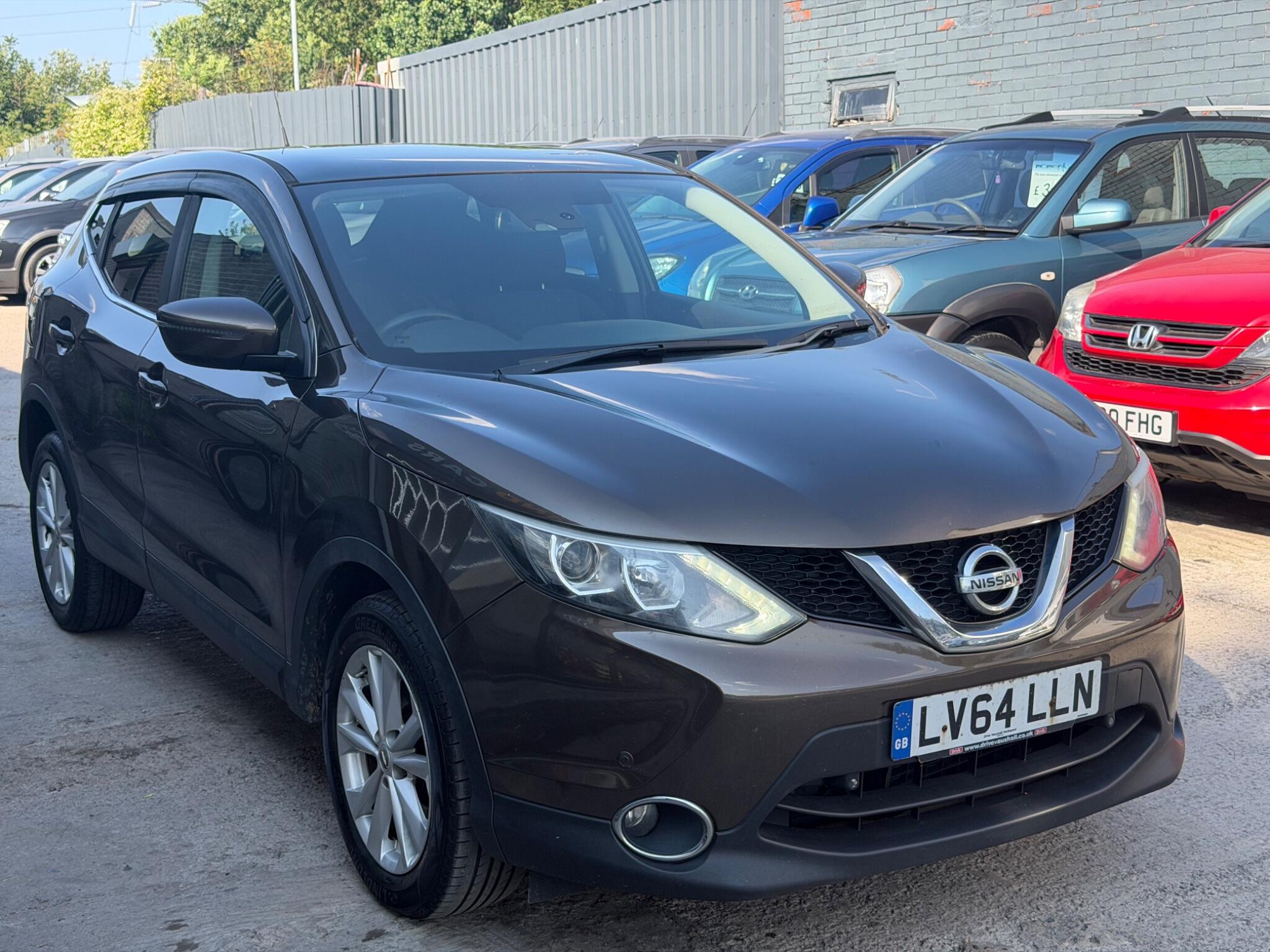 Nissan Qashqai view 3