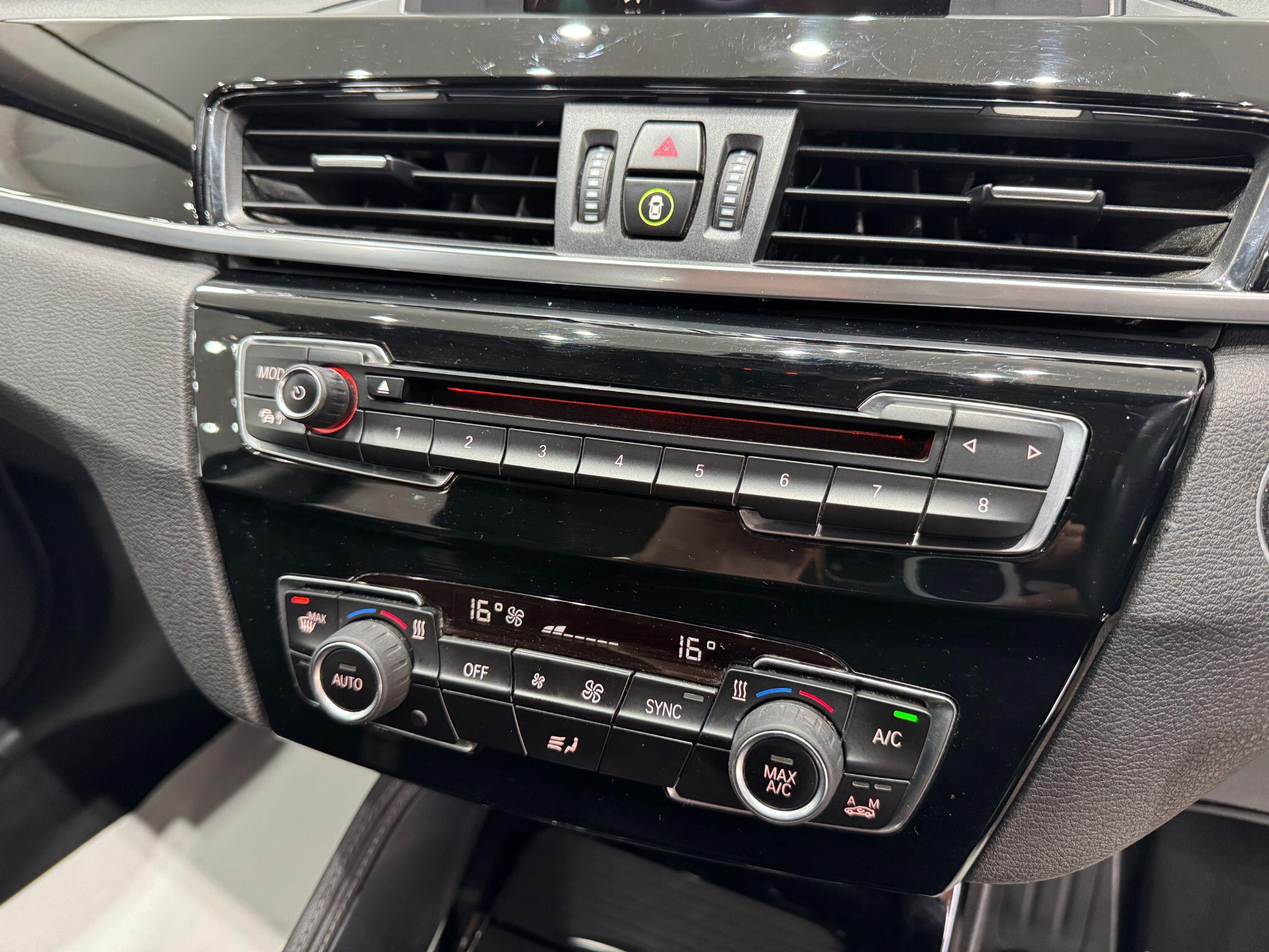 BMW X1 view 16