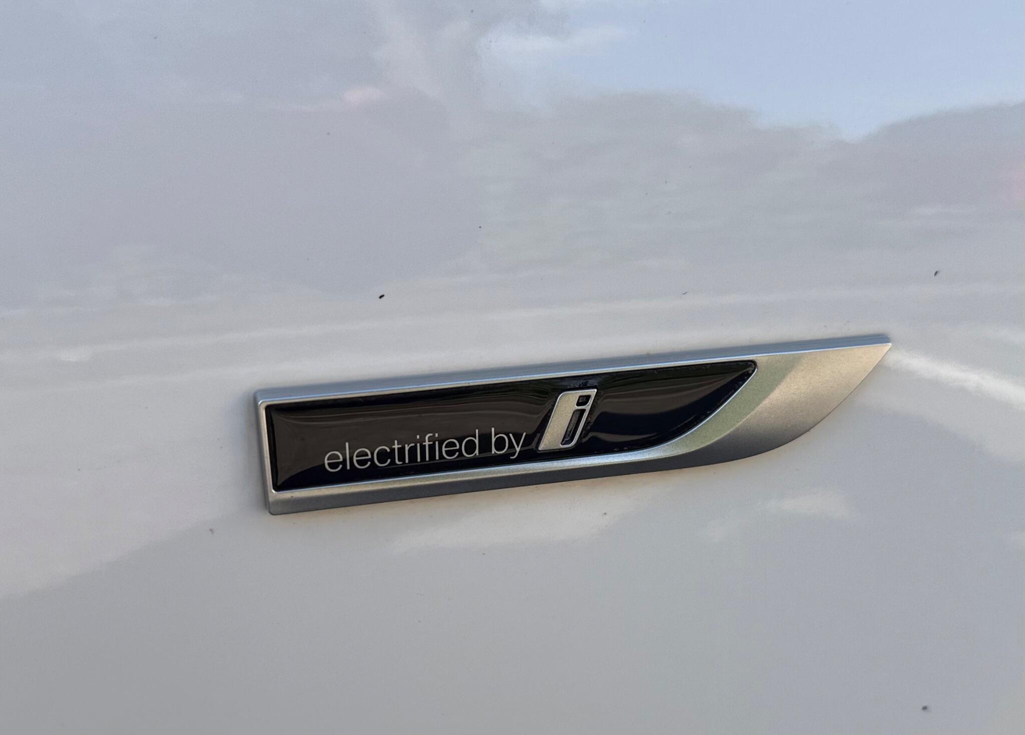 BMW 5 Series view 34