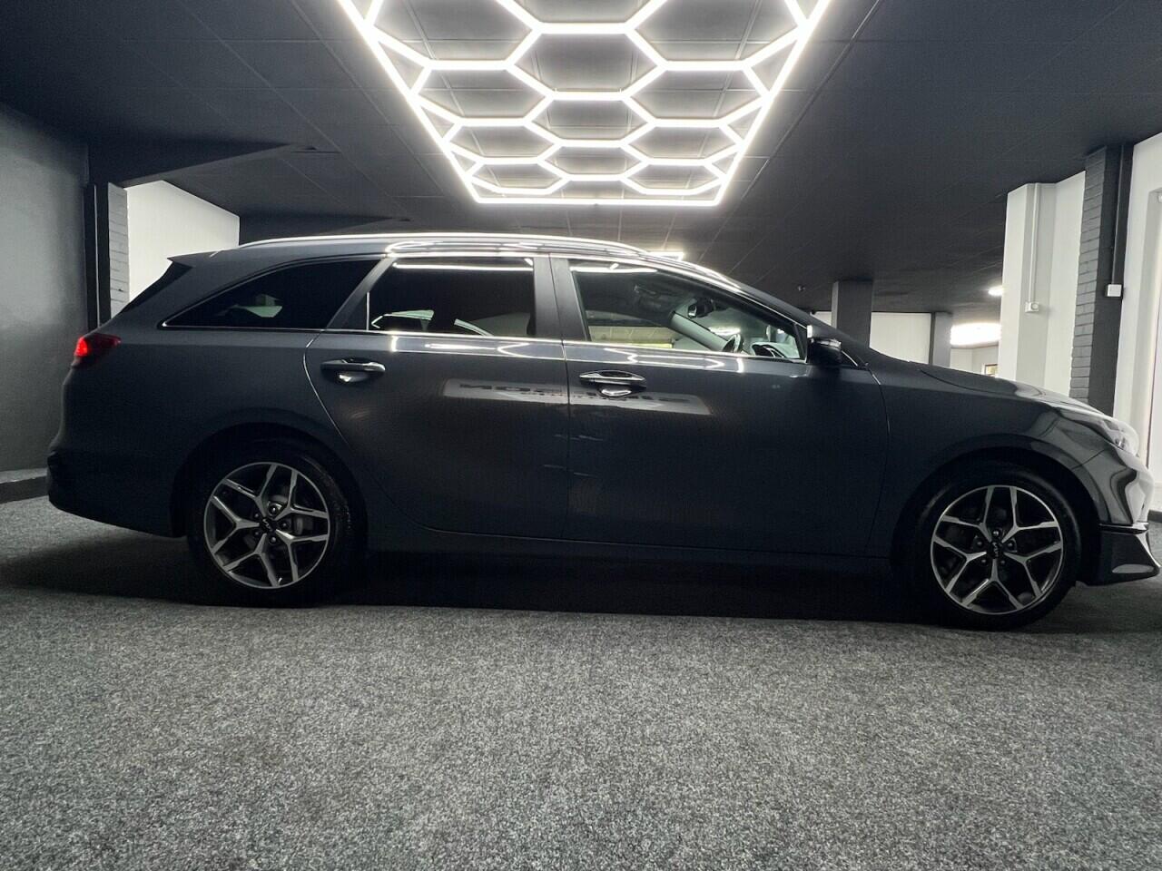 Kia Ceed view 15