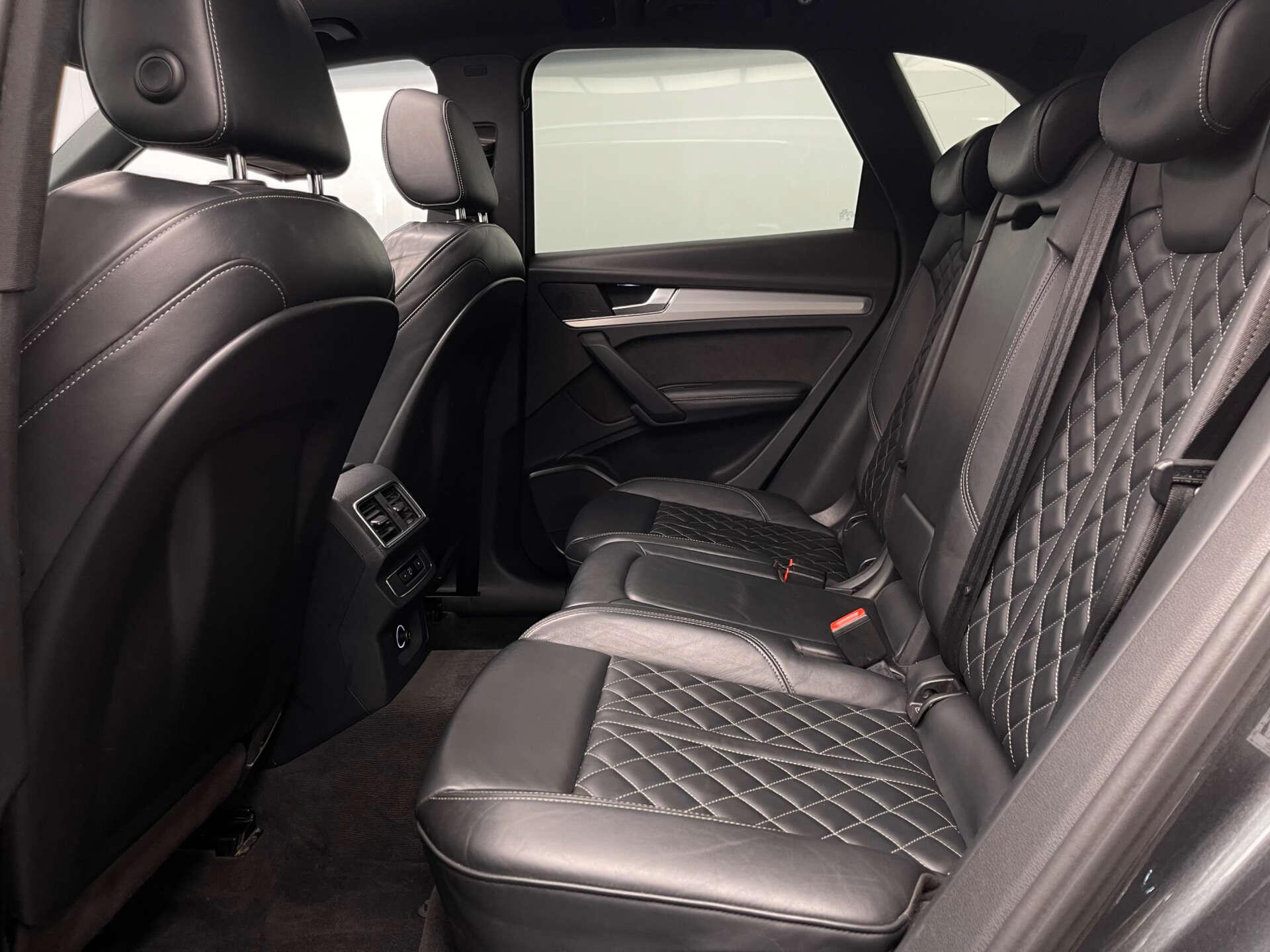 Audi SQ5 view 44