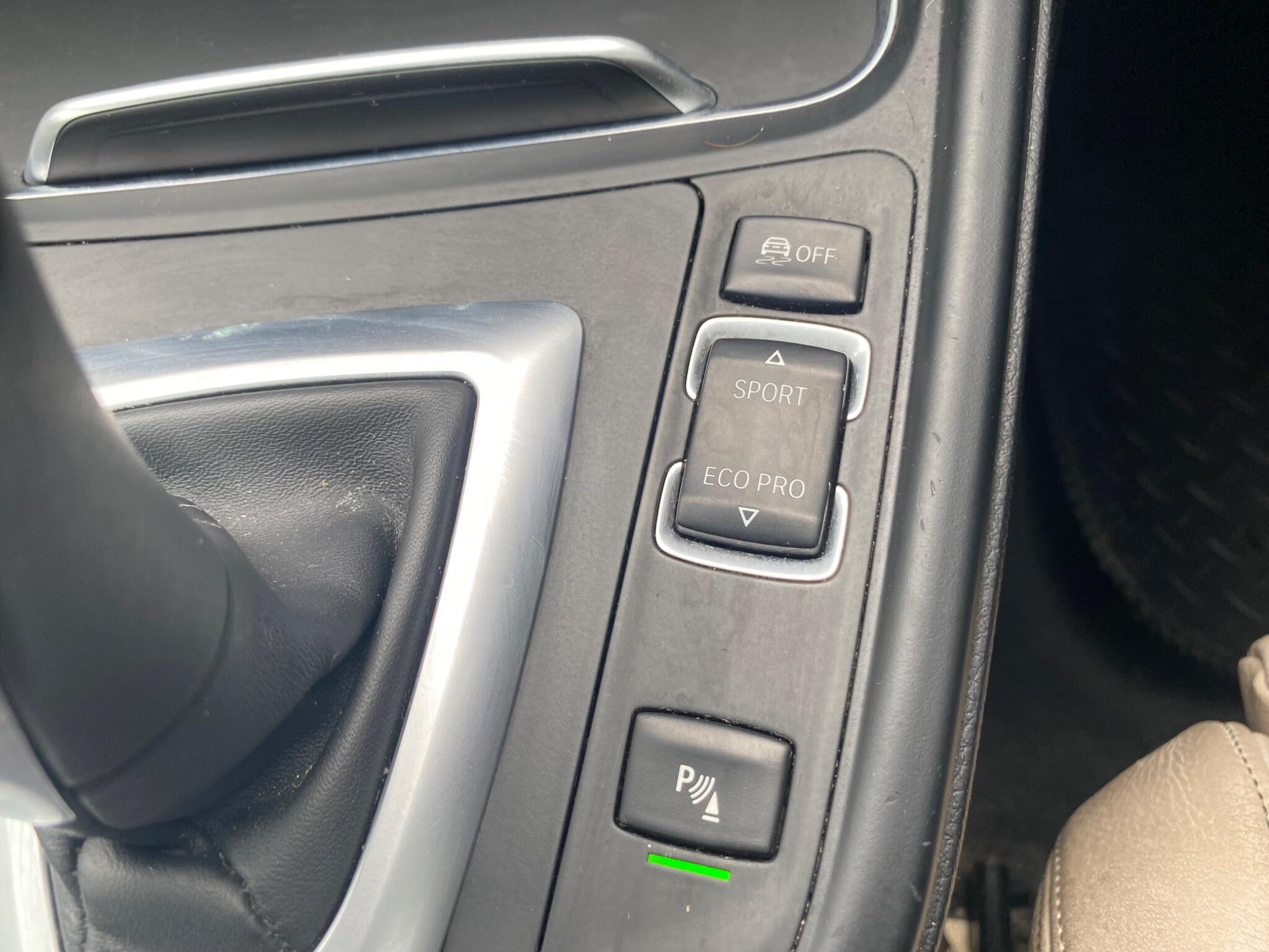 BMW 3 Series view 49
