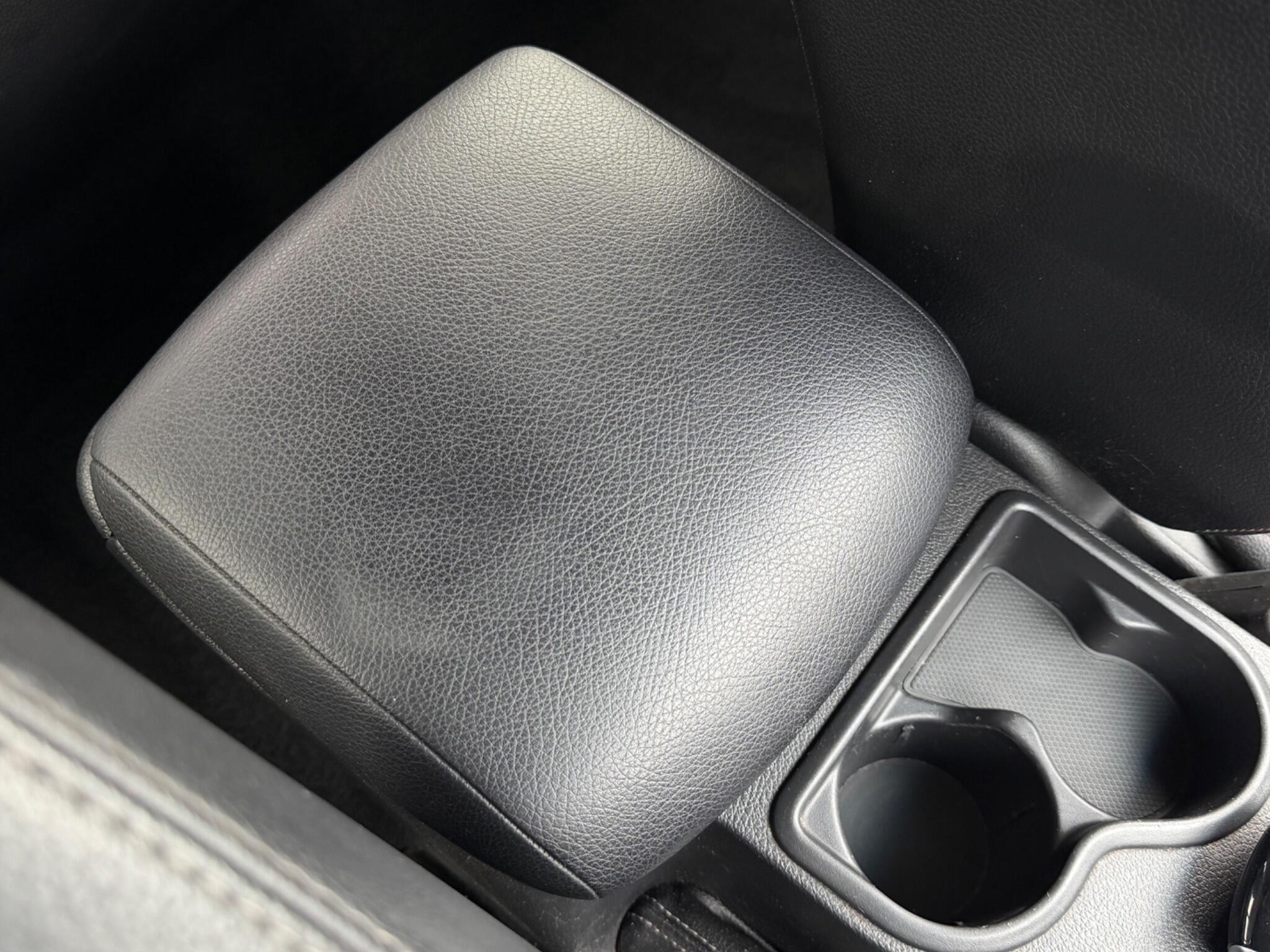 Mercedes-Benz X-Class view 43