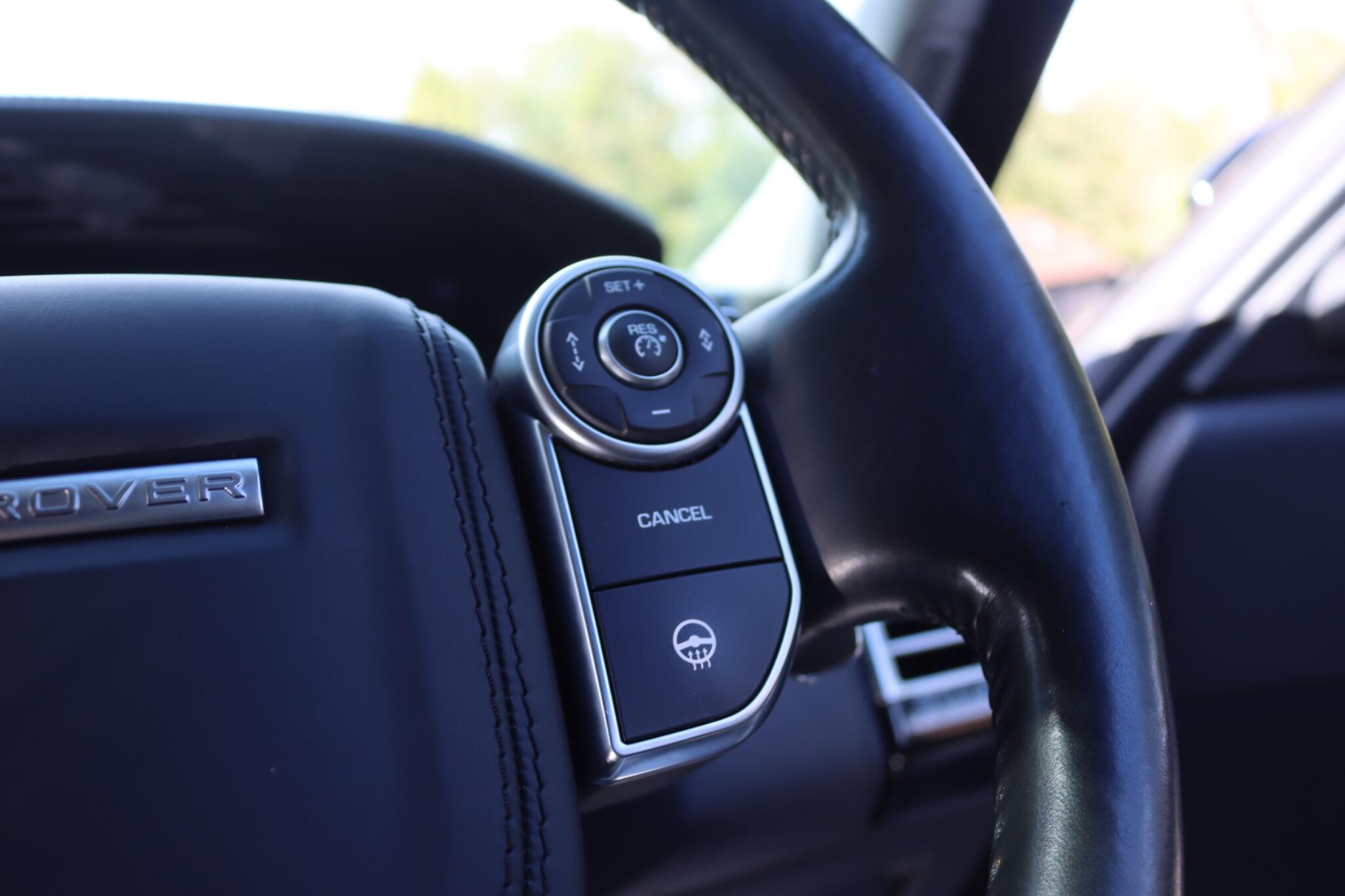 Land Rover Range Rover view 61