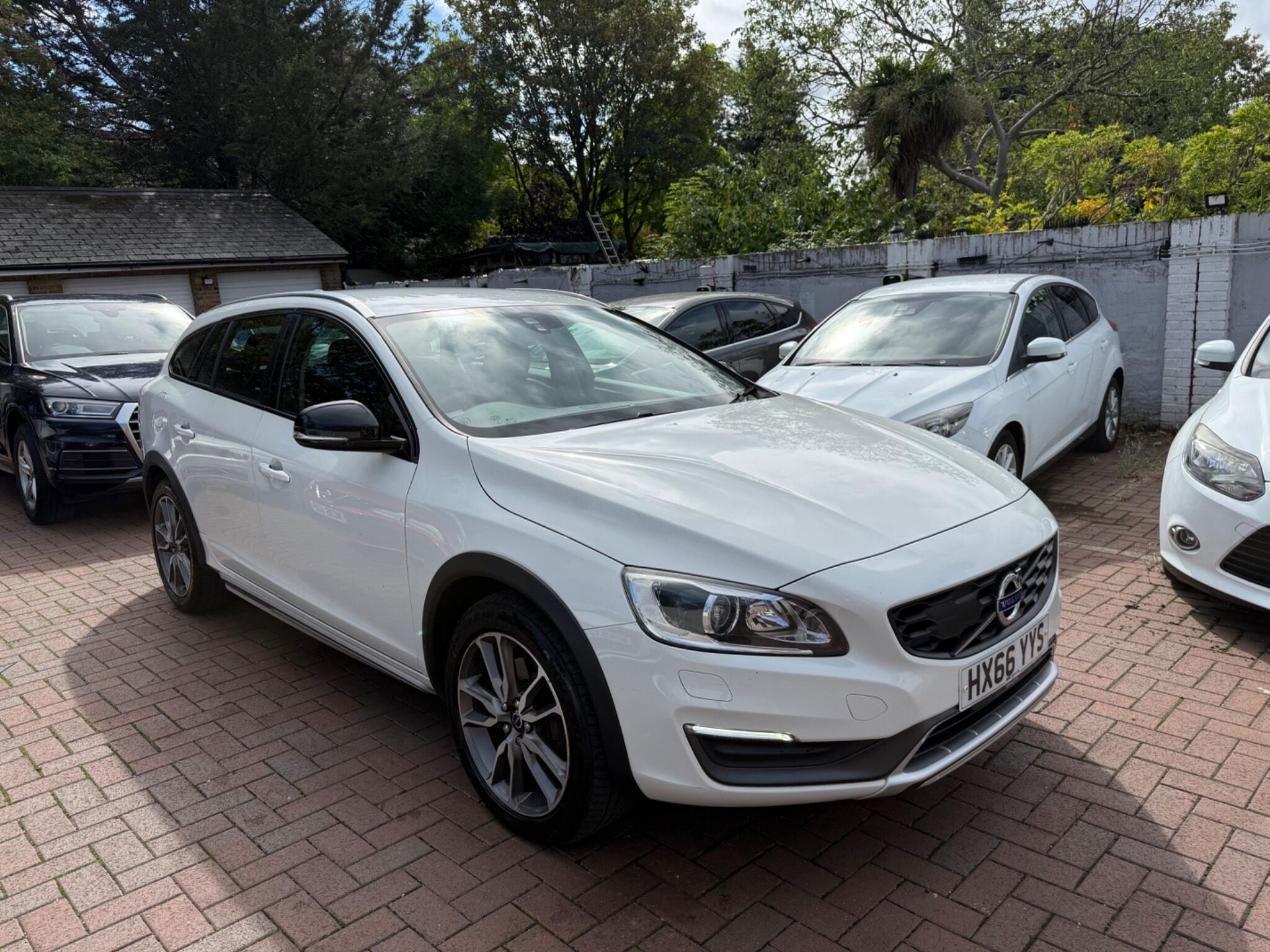 Volvo V60 Cross Country