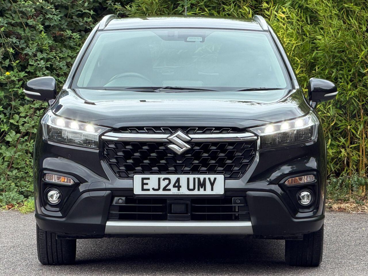 Suzuki S-Cross view 5