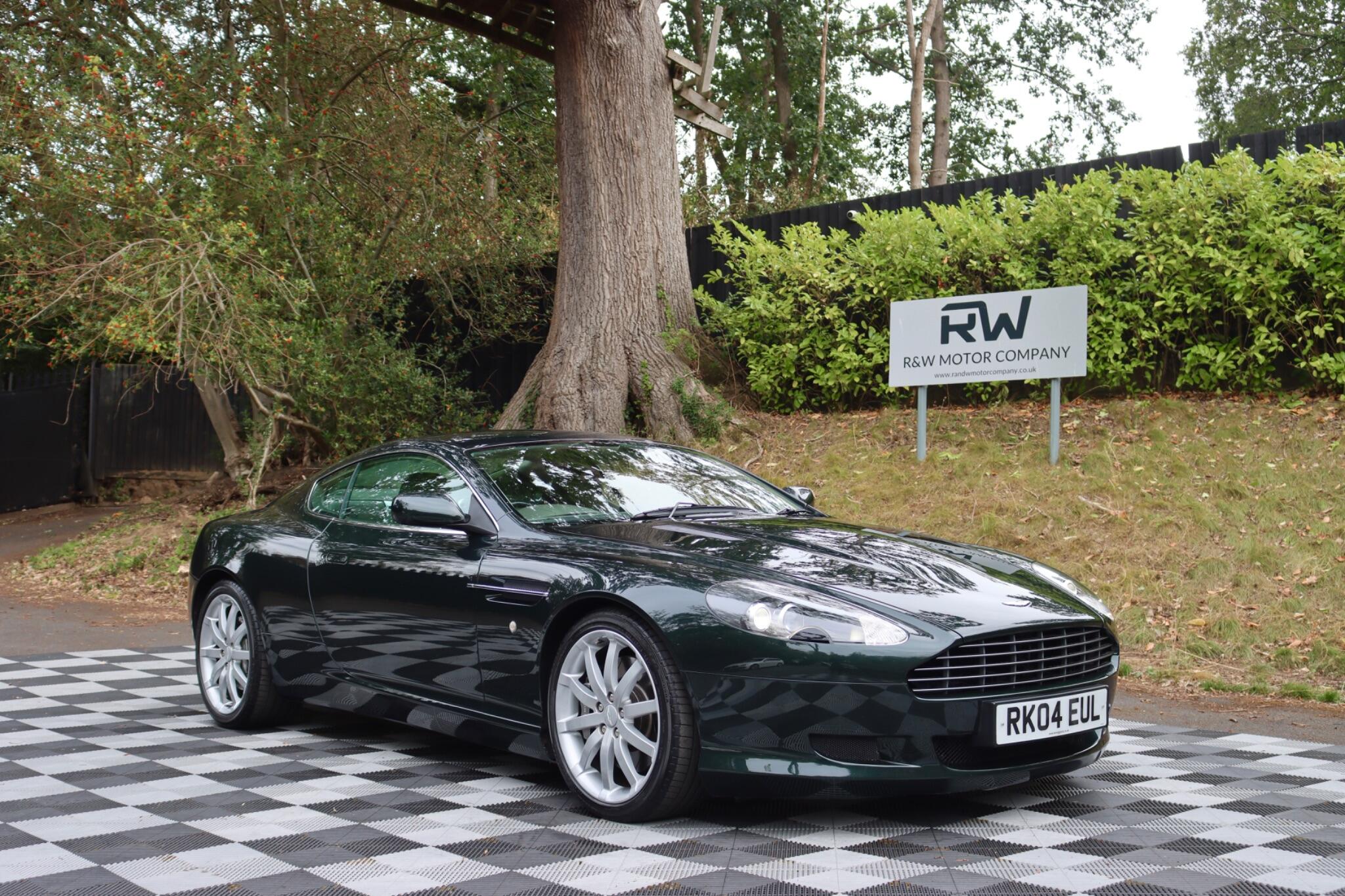Aston Martin DB9 view 25