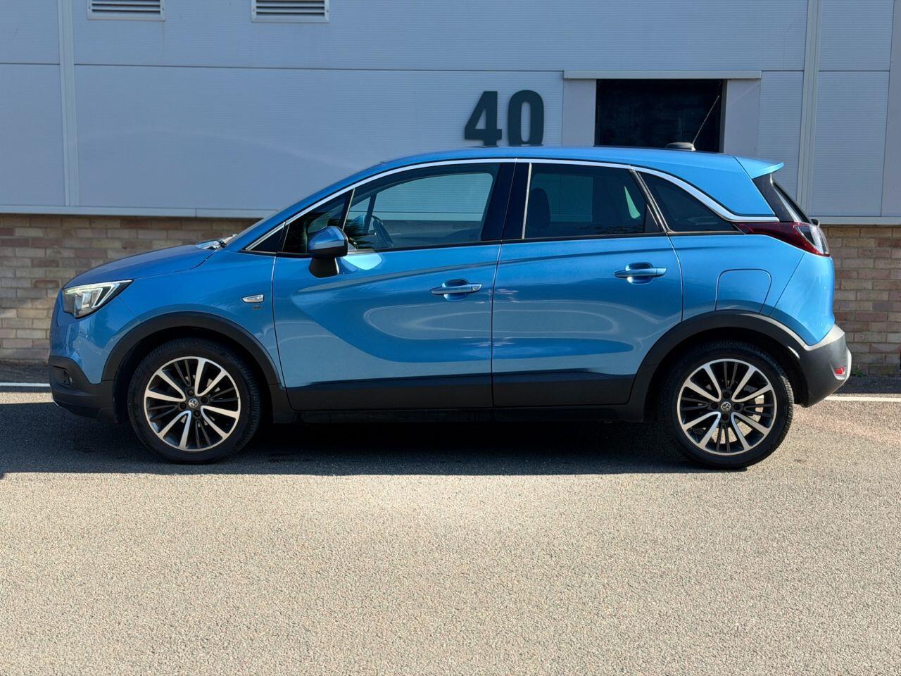 Vauxhall Crossland X view 6