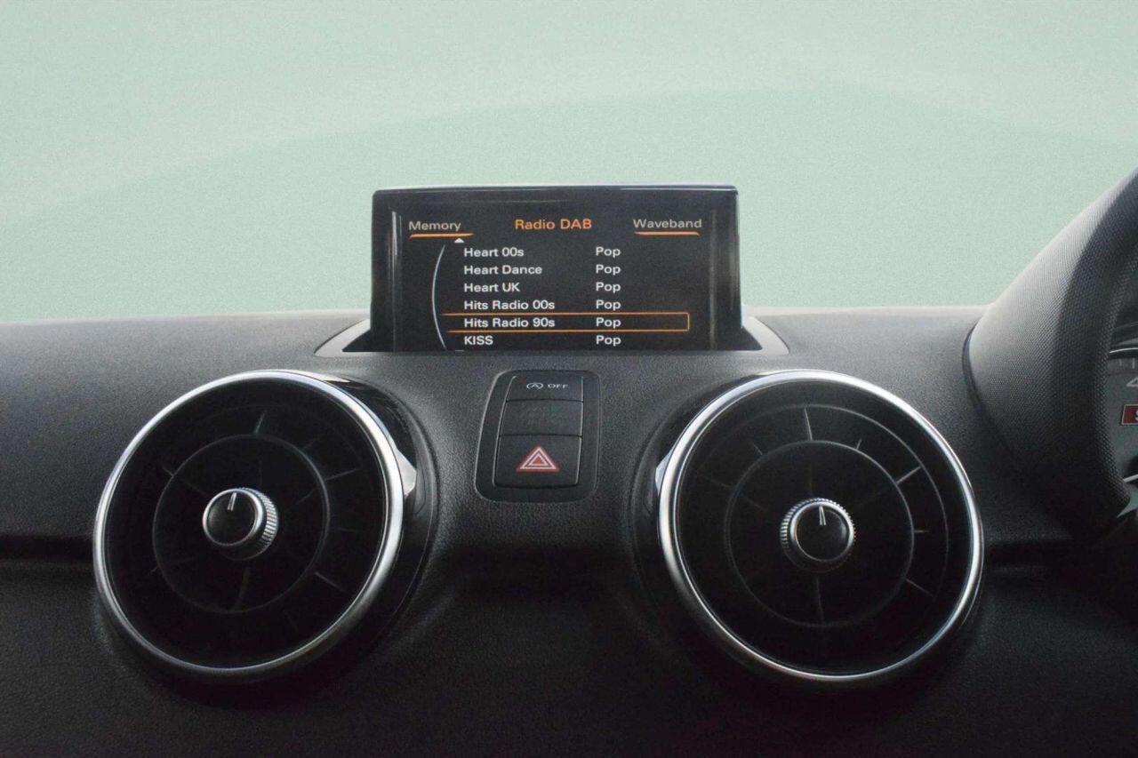 Audi S1 view 13