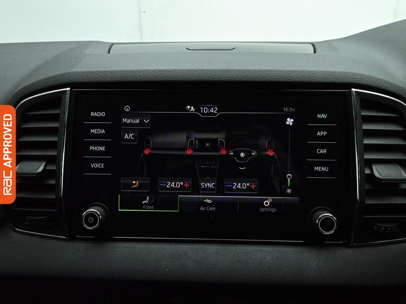 Skoda Karoq view 21