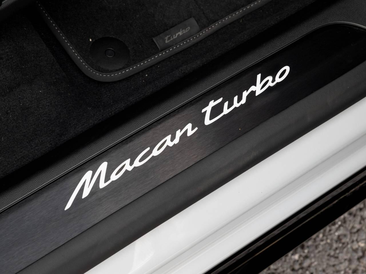 Porsche Macan view 62