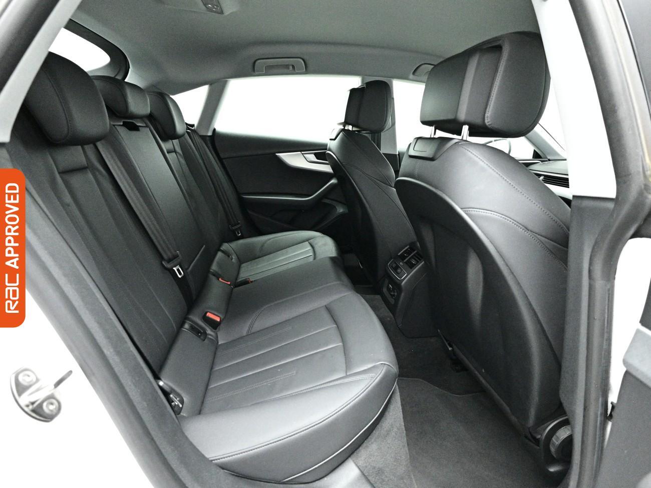 Audi A5 view 13