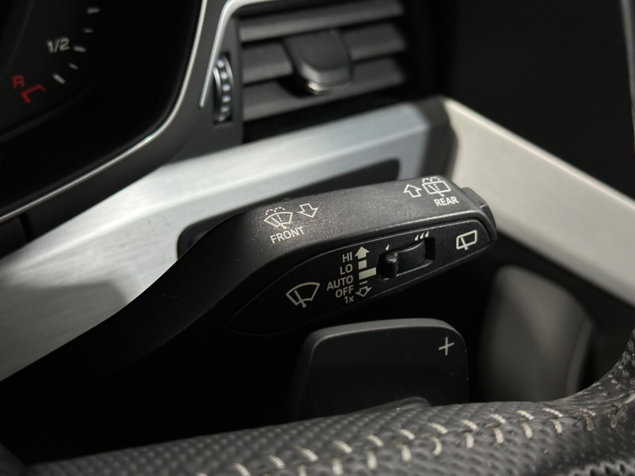 Audi A4 view 17