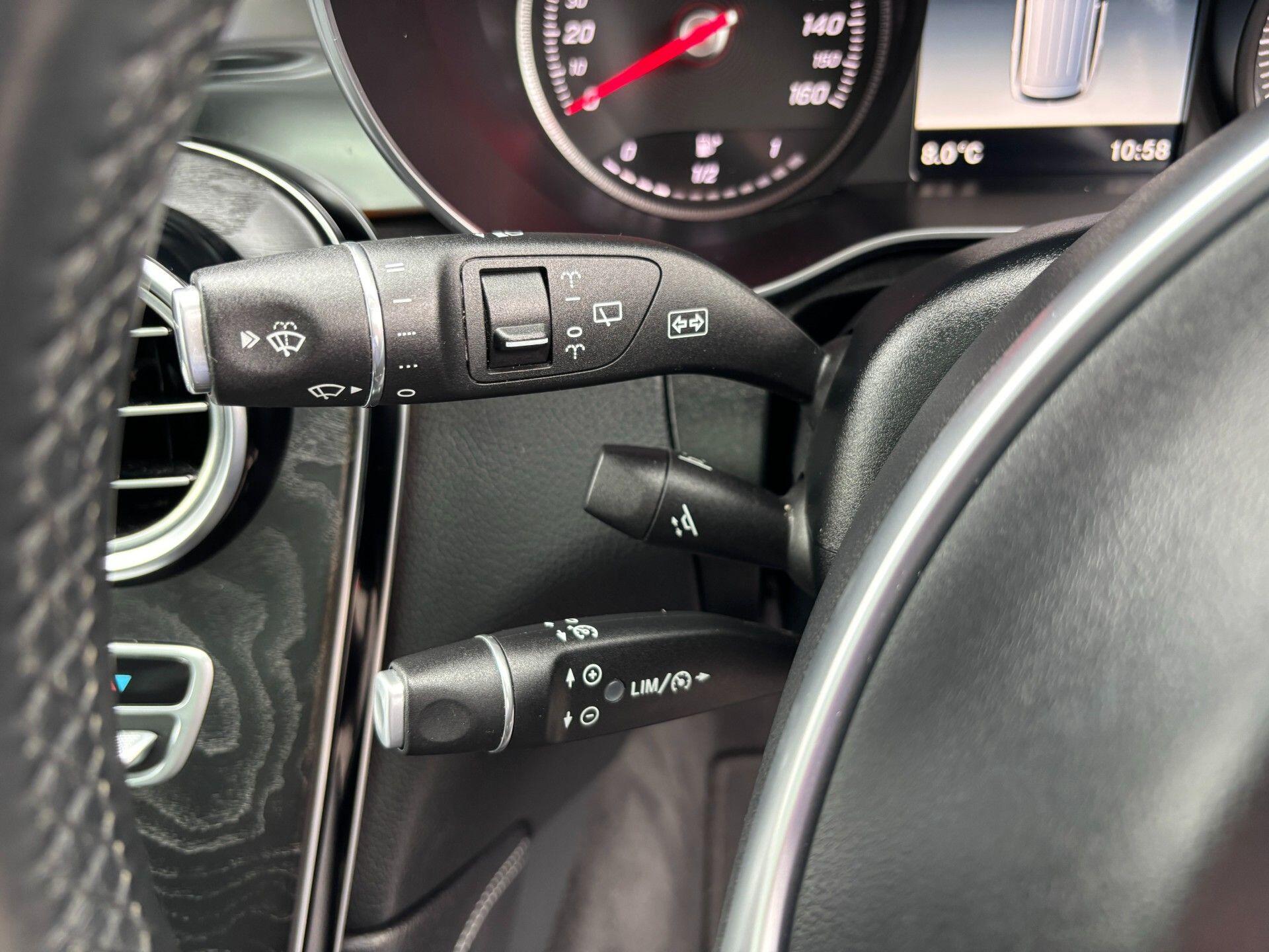 Mercedes-Benz GLC view 37