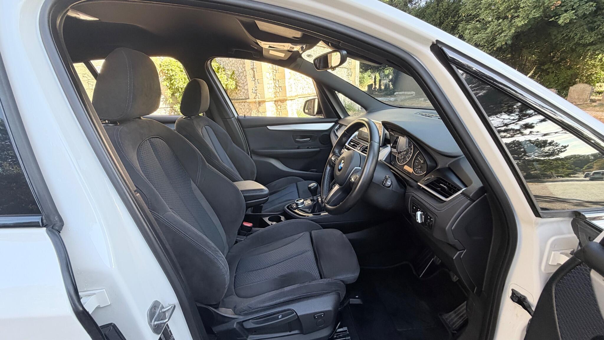 BMW 2 Series Gran Tourer view 29