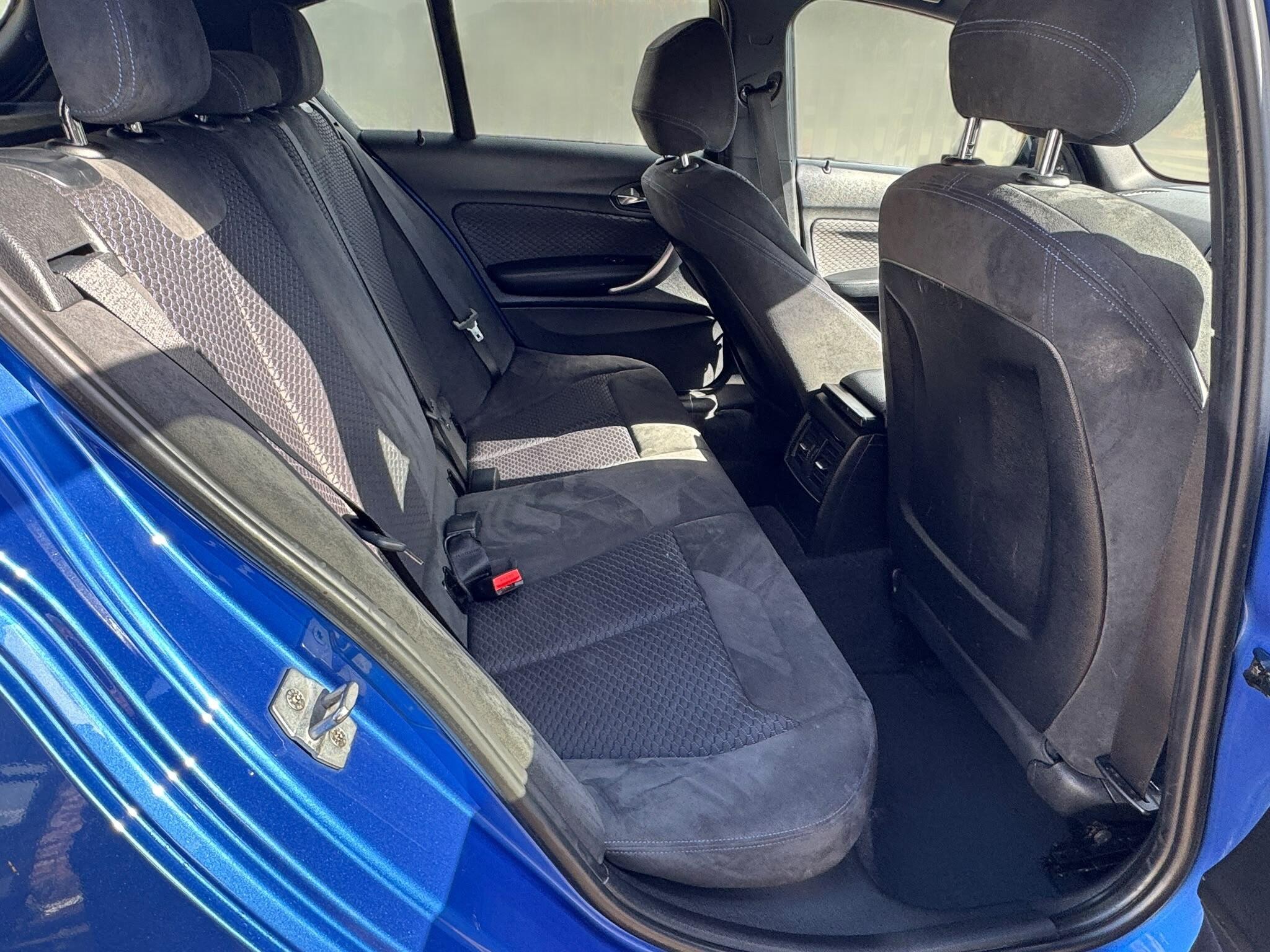 BMW 1 Series view 13