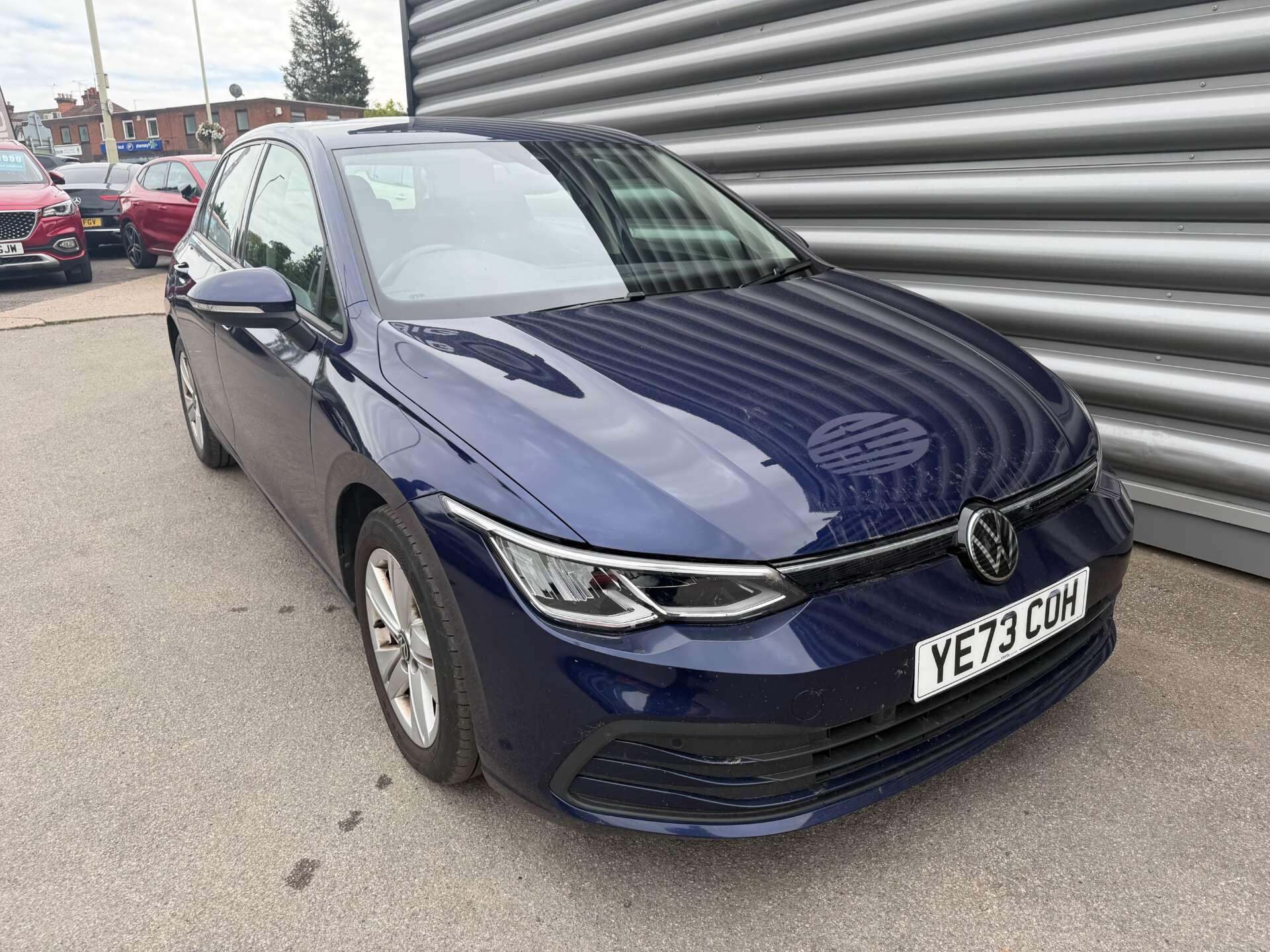 Volkswagen Golf view 7