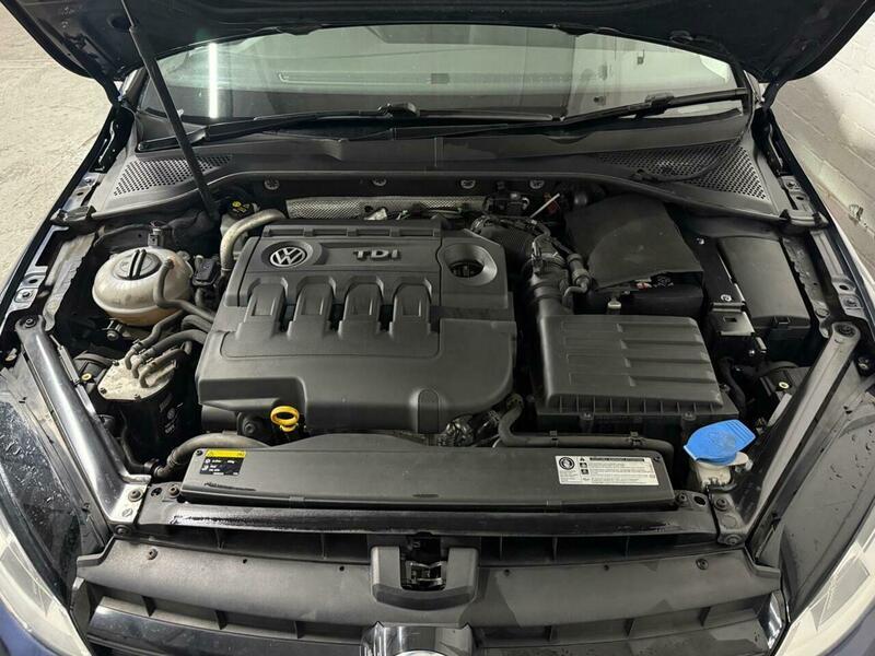 2016 Volkswagen Golf 2.0 TDI BlueMotion Tech Match Edition Euro 6 (s/s) 5dr • 112,500 miles image 25