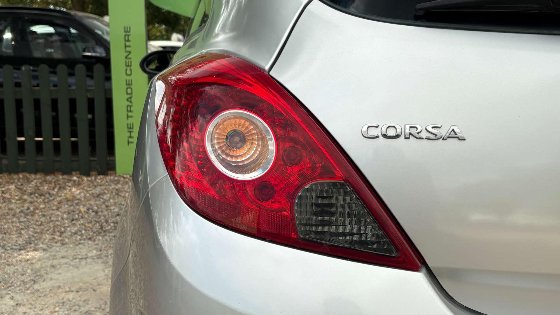 Vauxhall Corsa view 31