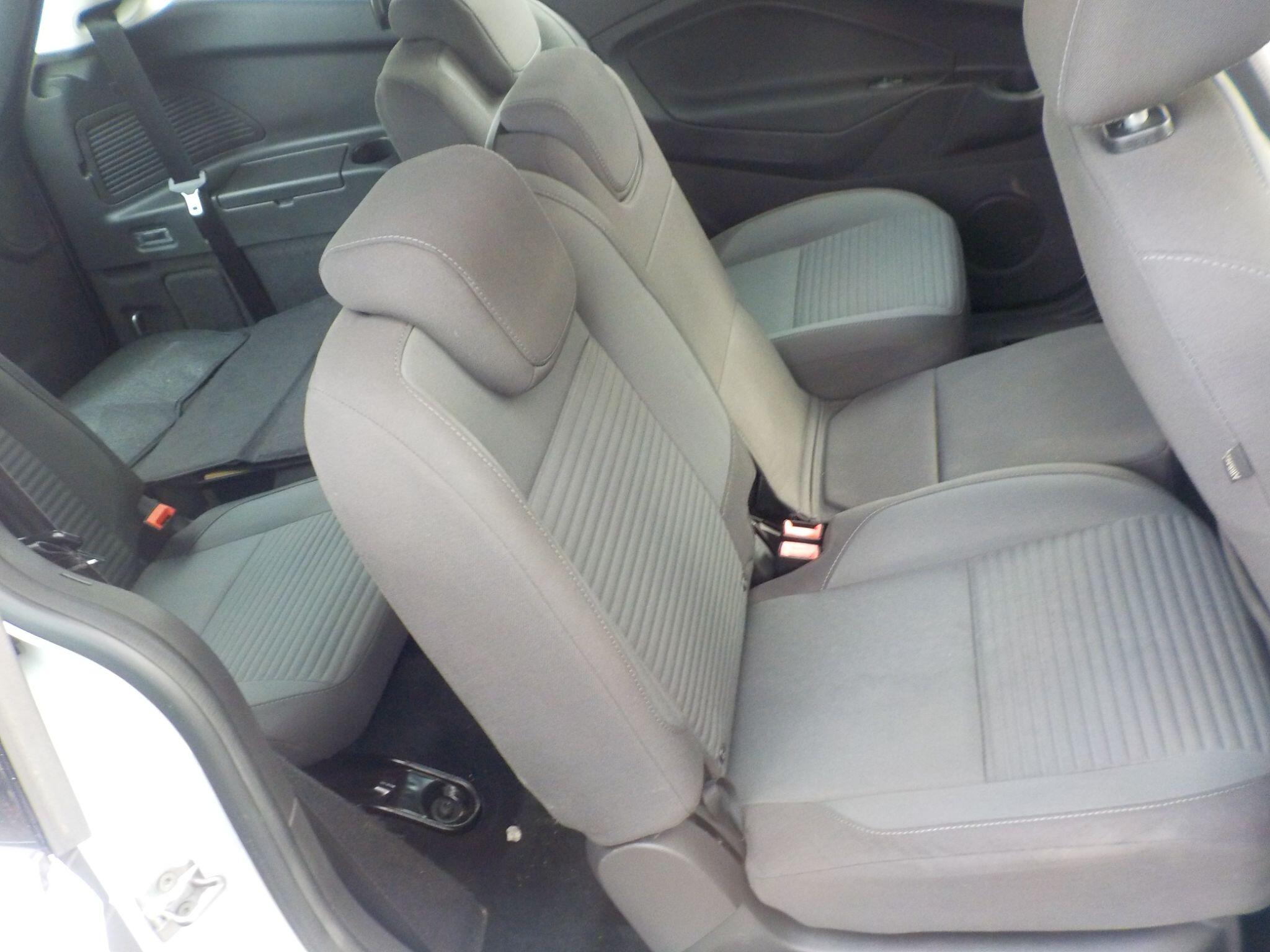Ford Grand C-Max 1.5 TDCi Titanium Euro 6 (s/s) 5dr