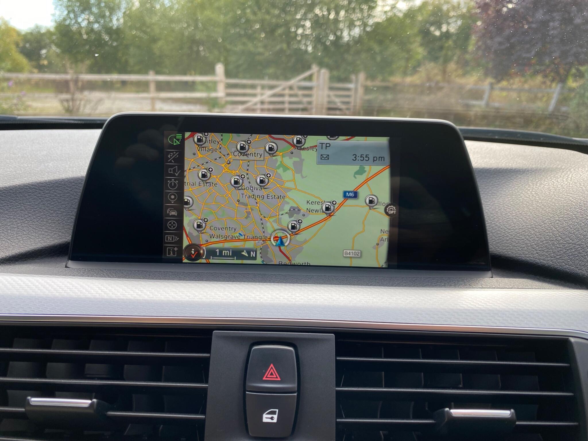 BMW 3 Series view 33