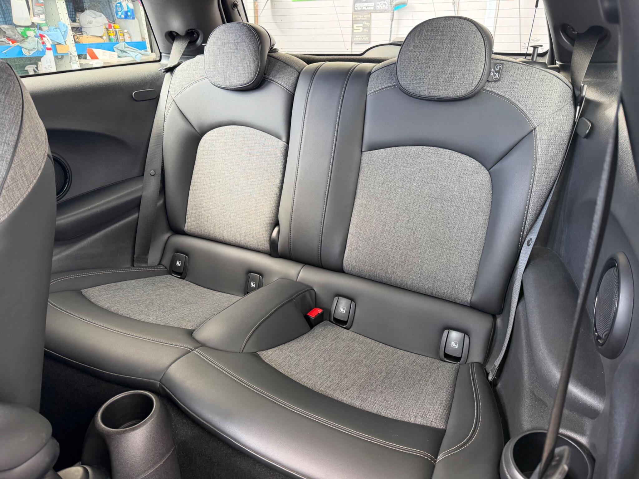 Mini Hatch view 22
