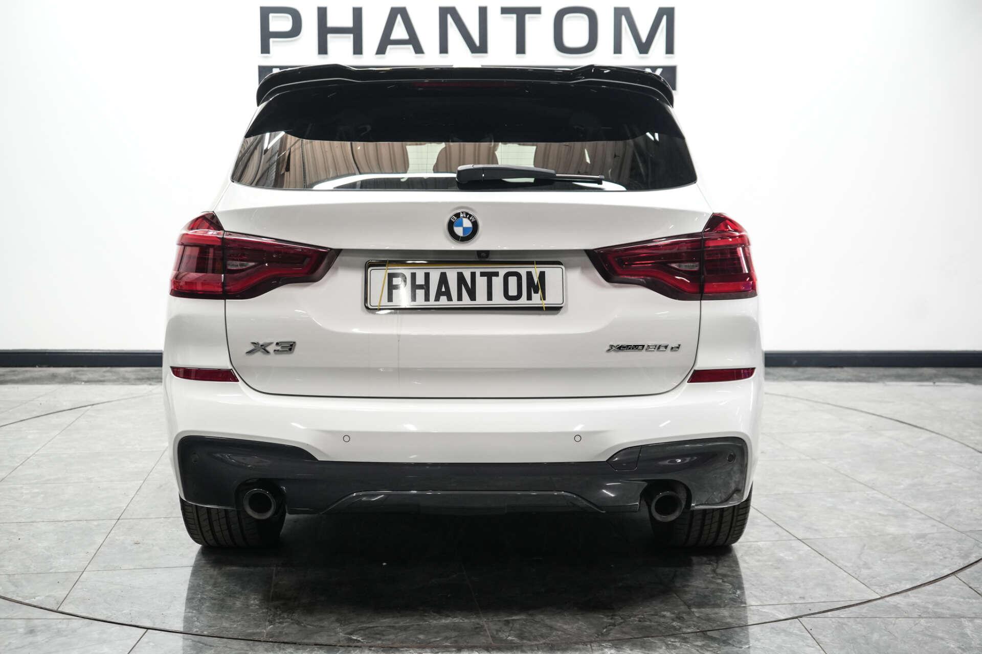 BMW X3 view 4