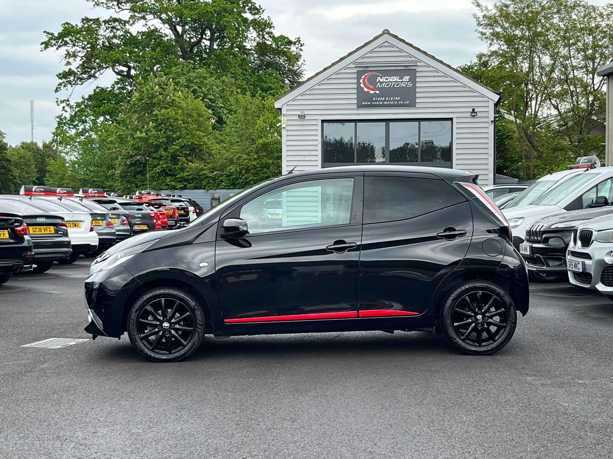 Toyota Aygo view 4