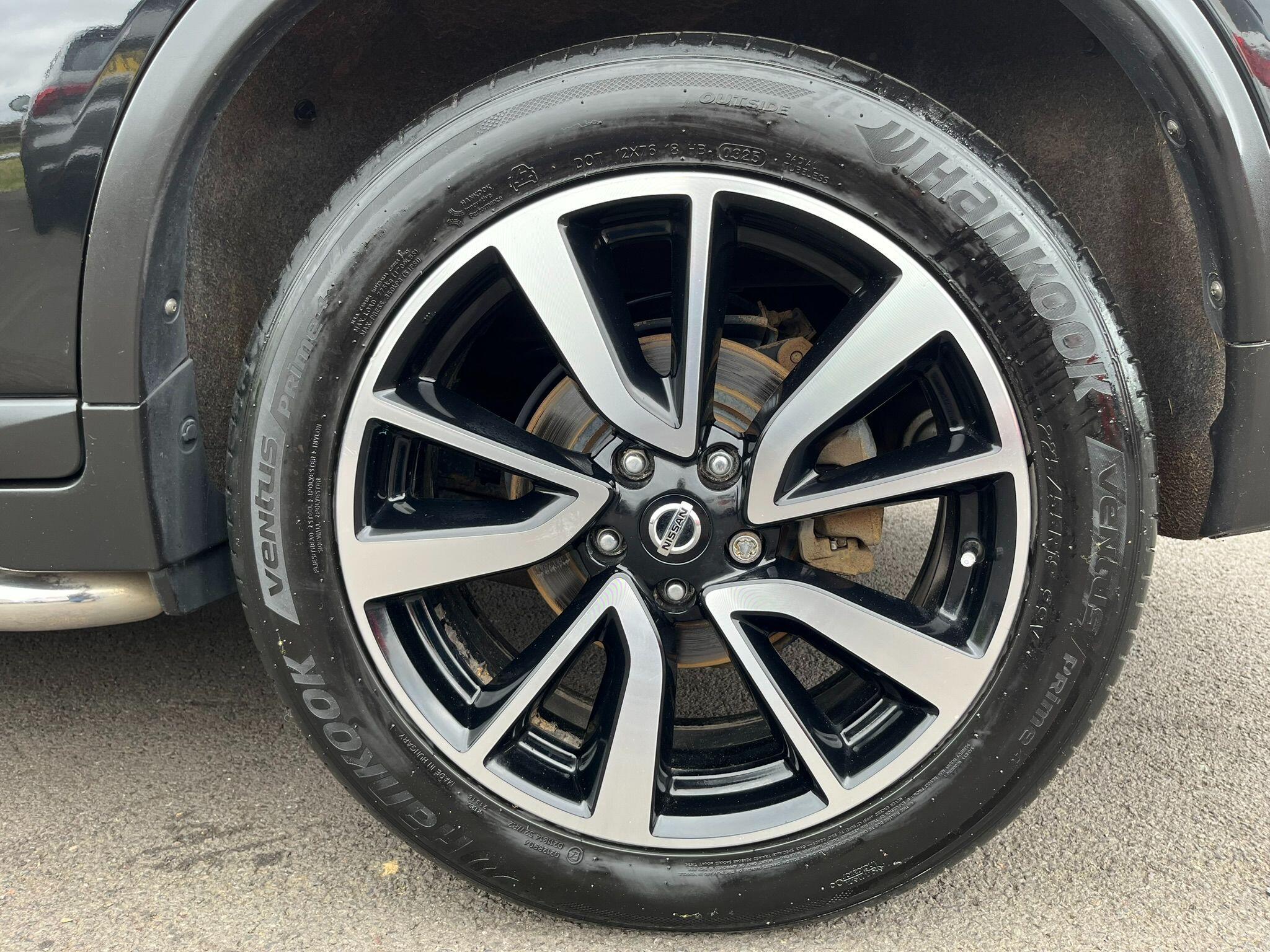 Nissan X-Trail view 40