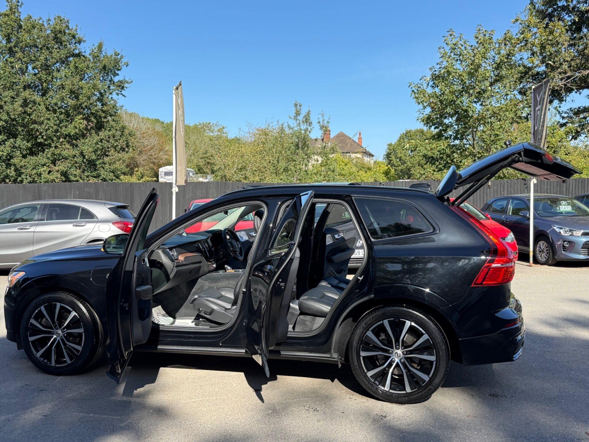 Volvo XC60 view 19