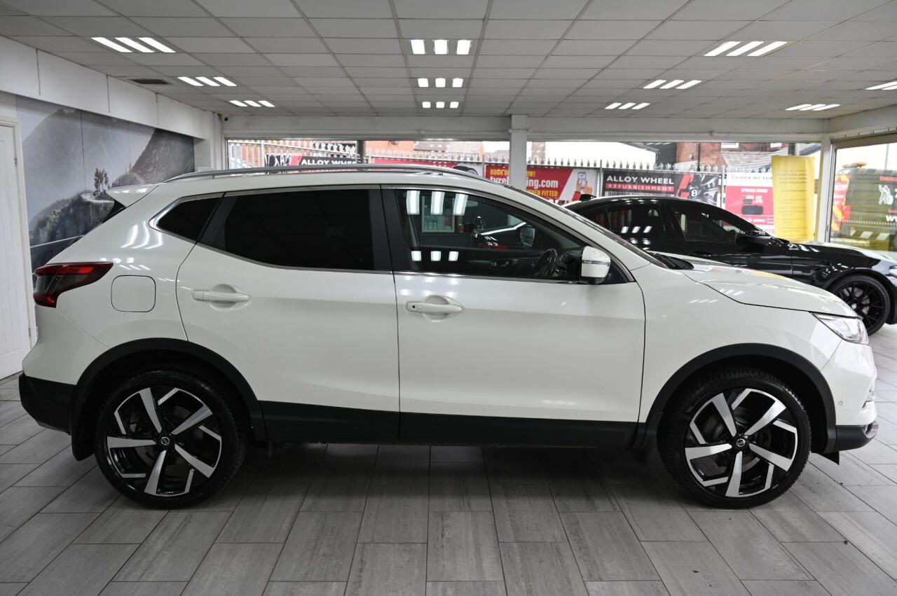 Nissan Qashqai view 3