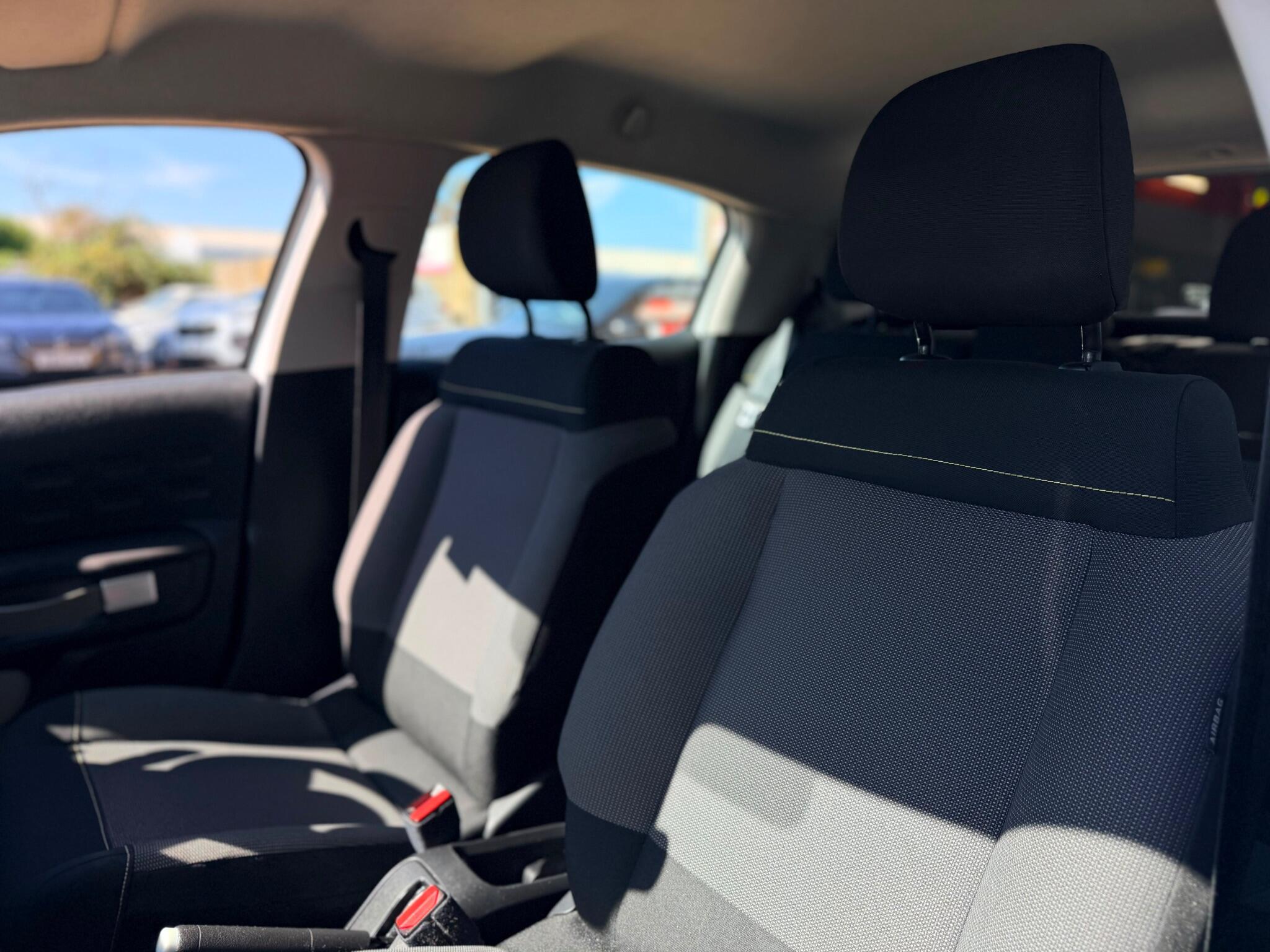 Citroen C3 view 32