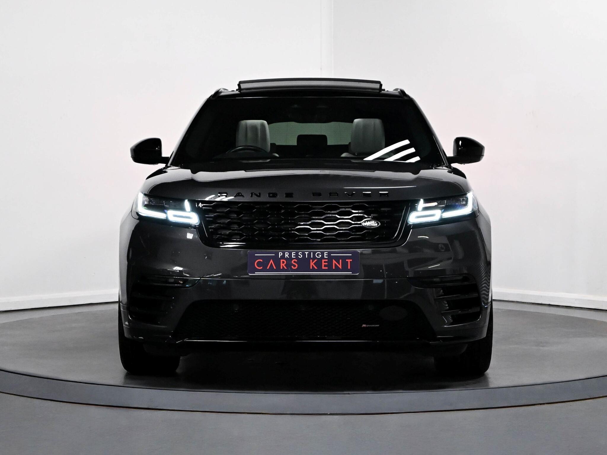 Land Rover Range Rover Velar view 40