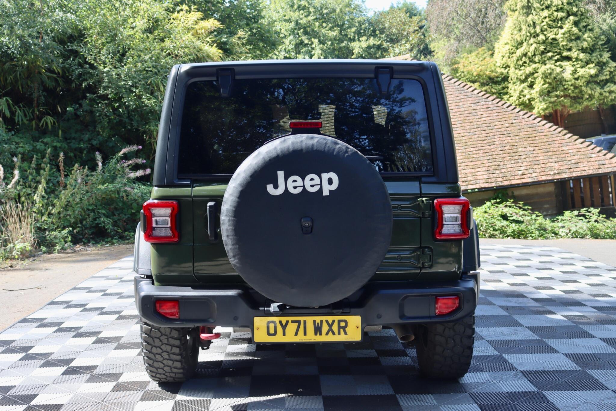 Jeep Wrangler view 80