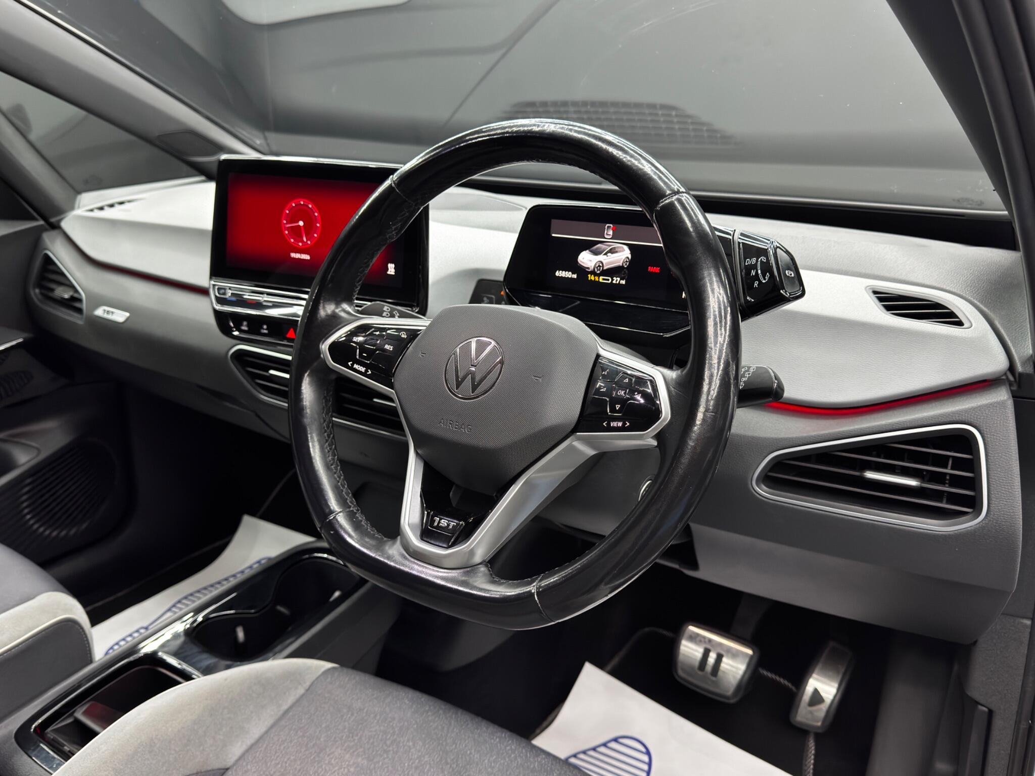 Volkswagen Id.3 view 9