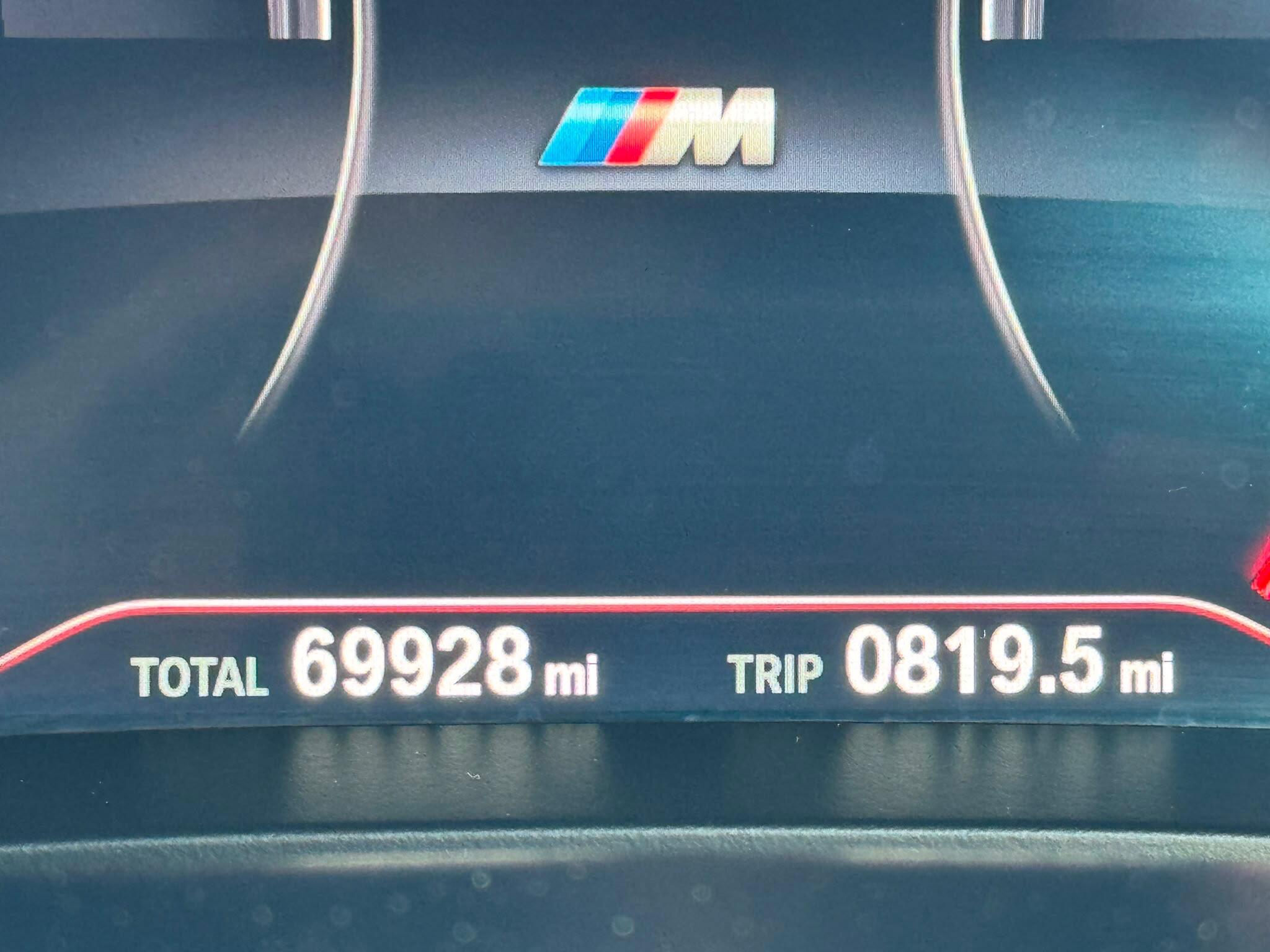 BMW 5 Series view 49