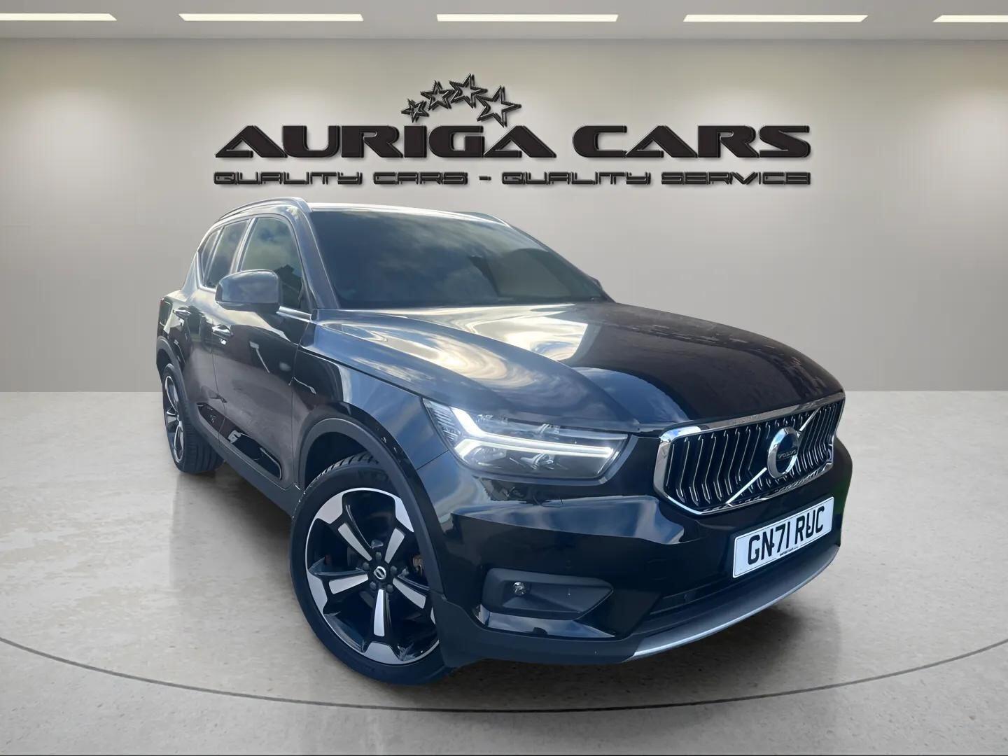 Volvo XC40 view 16