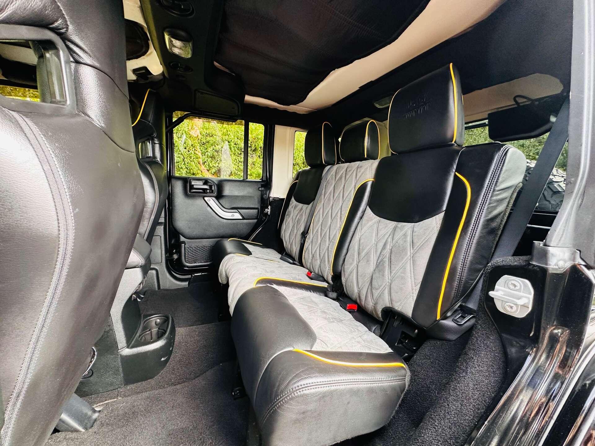 Jeep Wrangler view 34