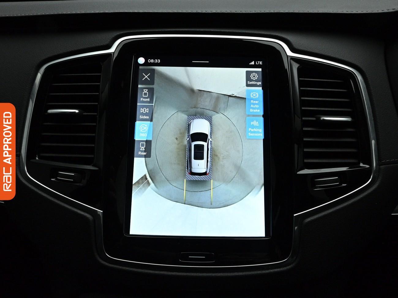 Volvo XC90 view 19