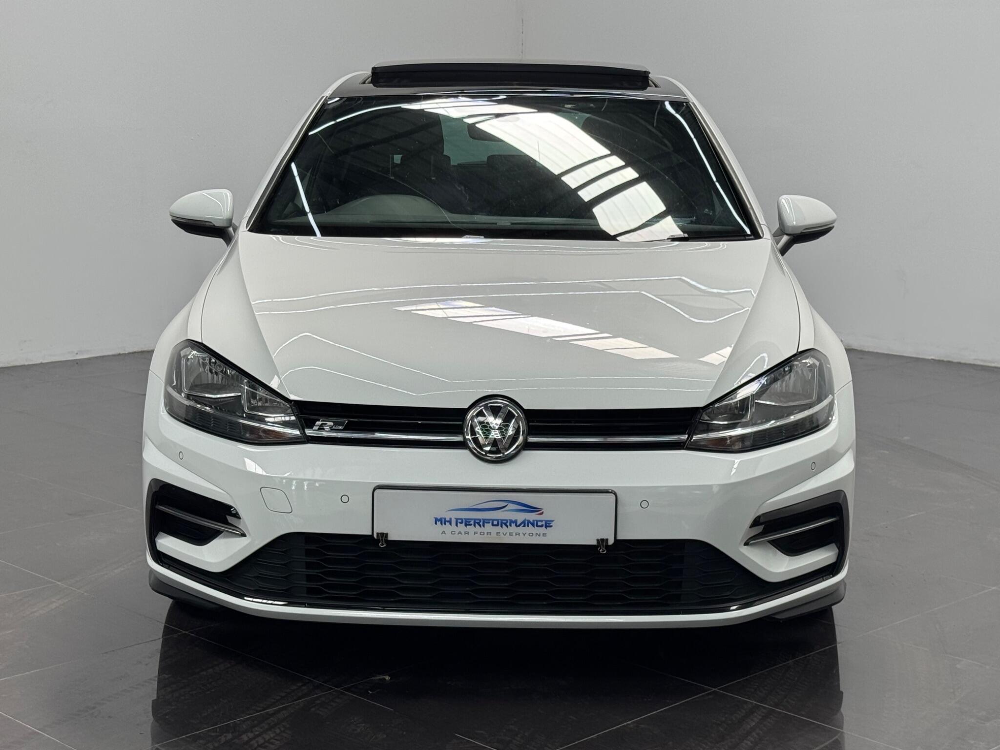 Volkswagen Golf view 74