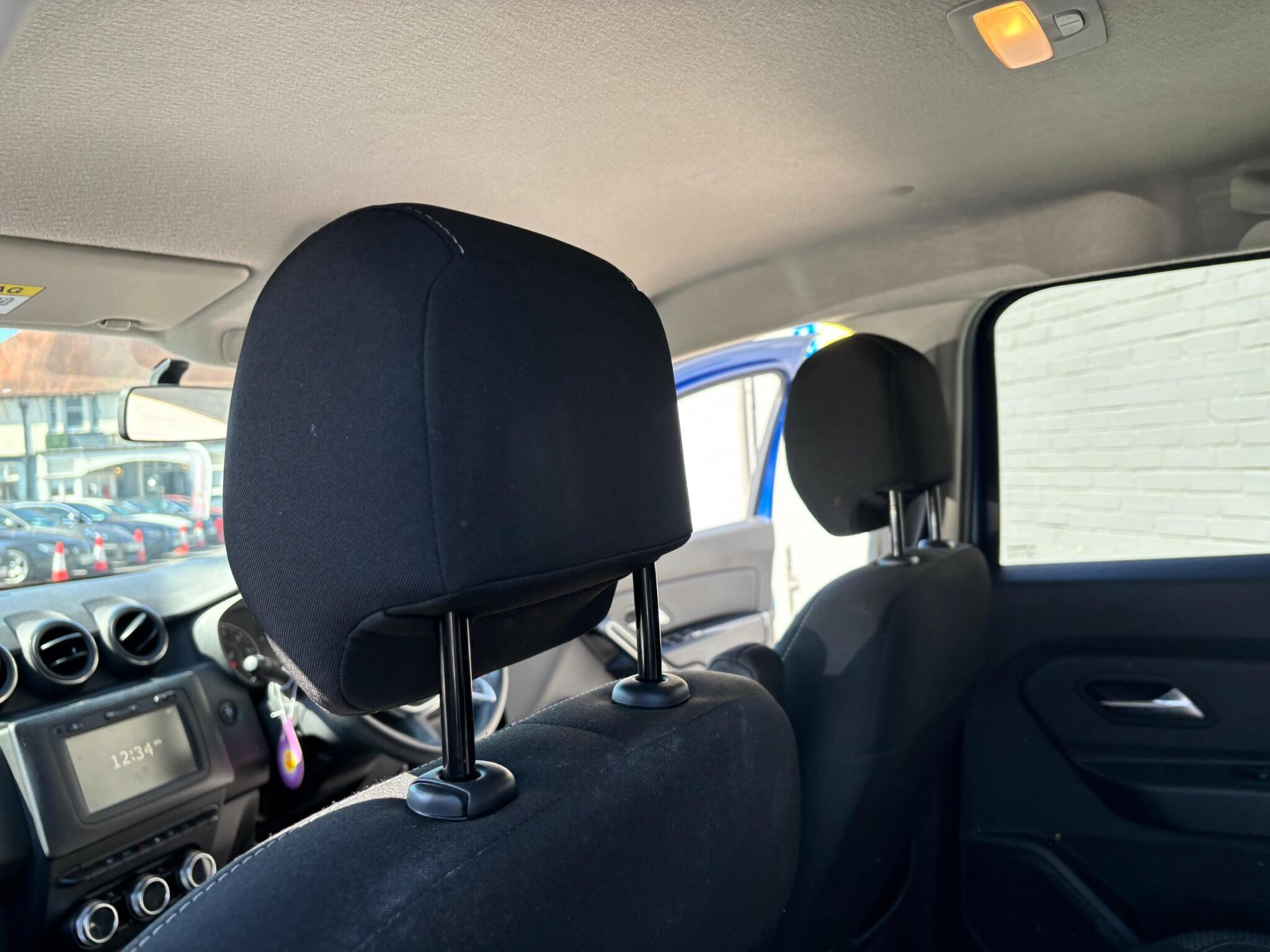Dacia Duster view 20