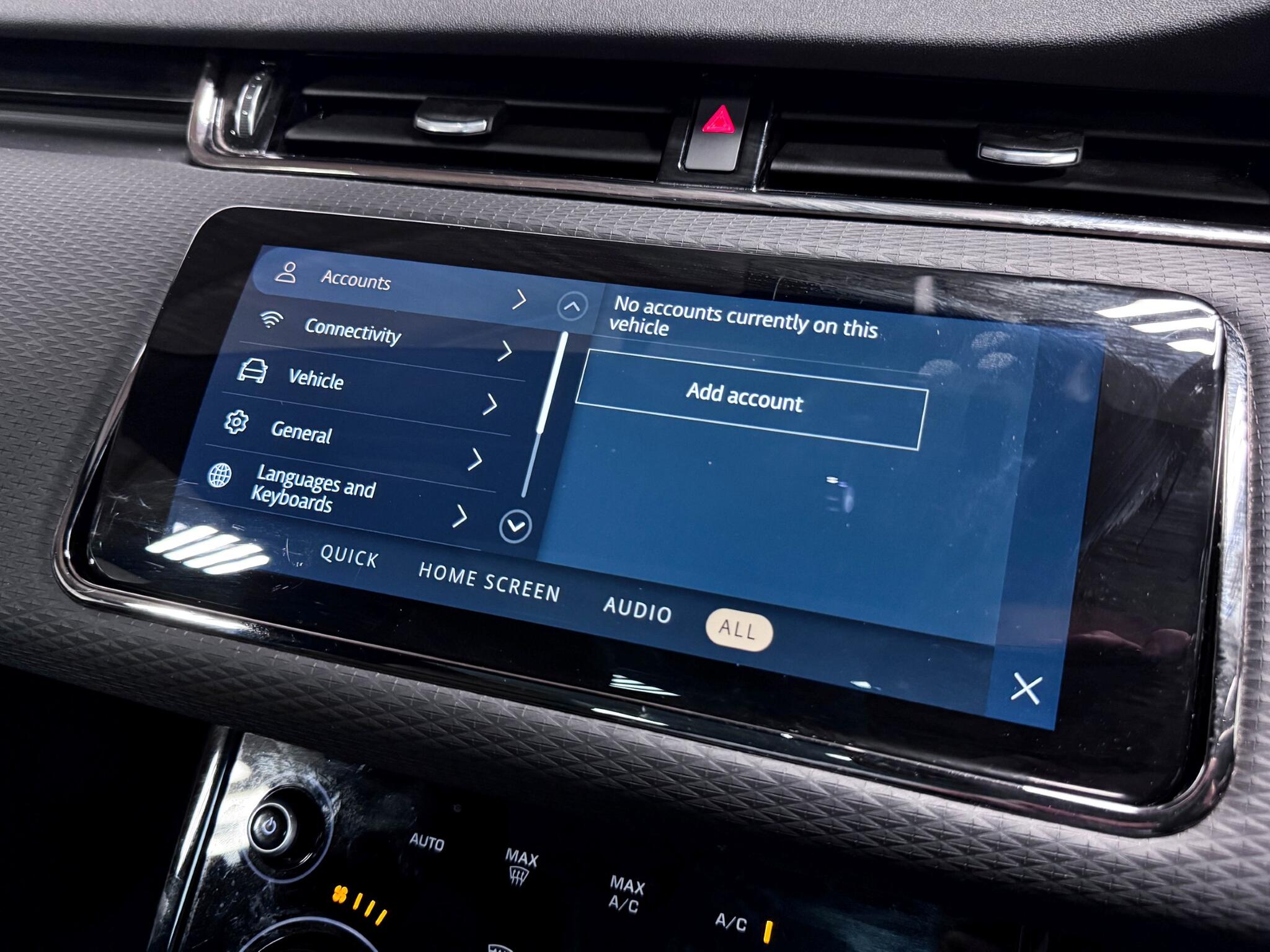 Land Rover Range Rover Evoque view 61
