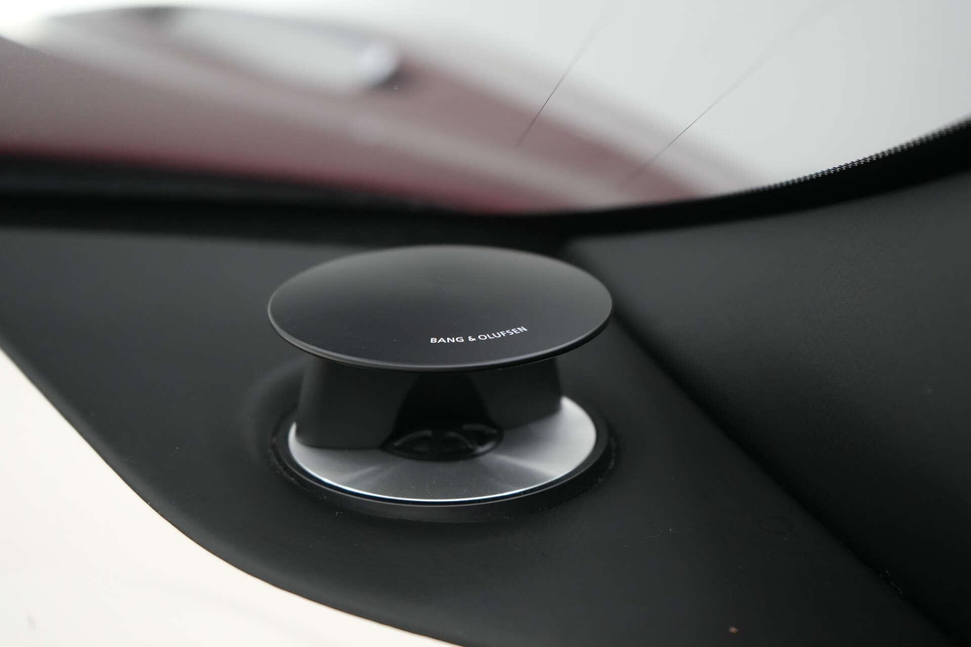 Aston Martin DB11 view 40
